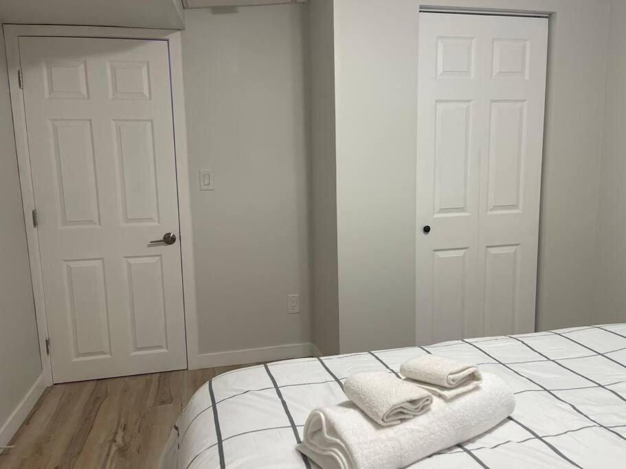 Fully Furnished CozyTwo Bedroom