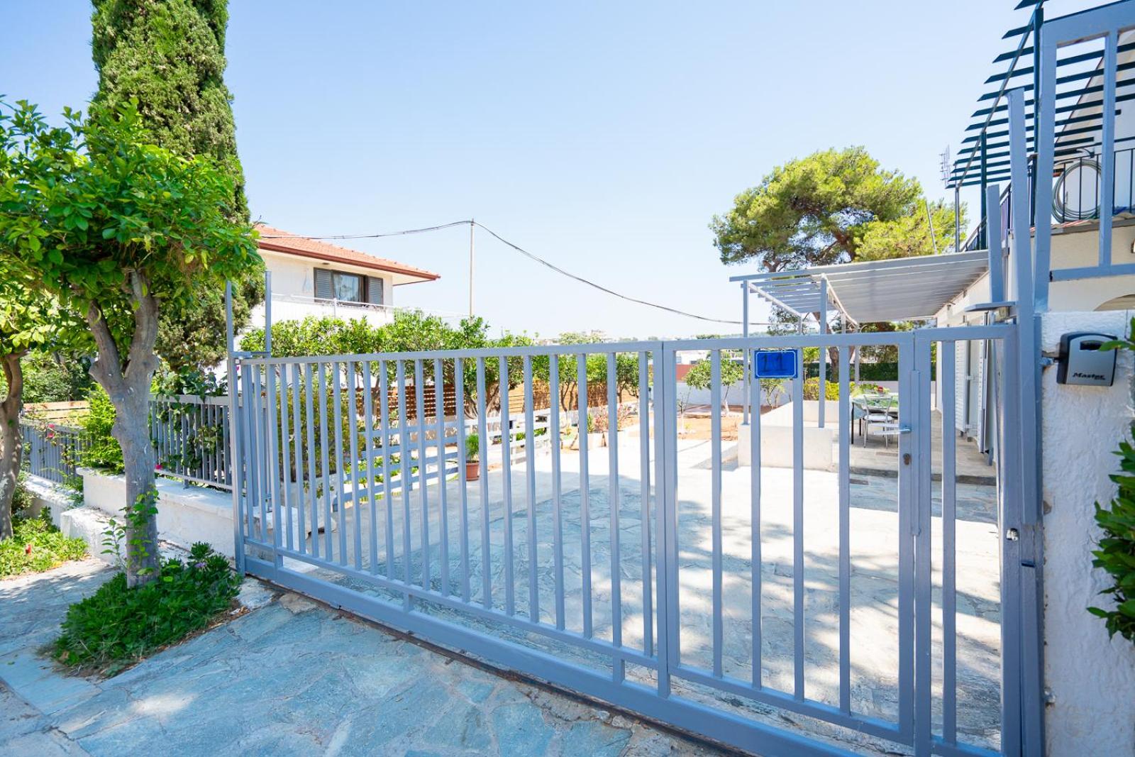 Hotel Livingstone Cottage by A&D Properties - Image 1