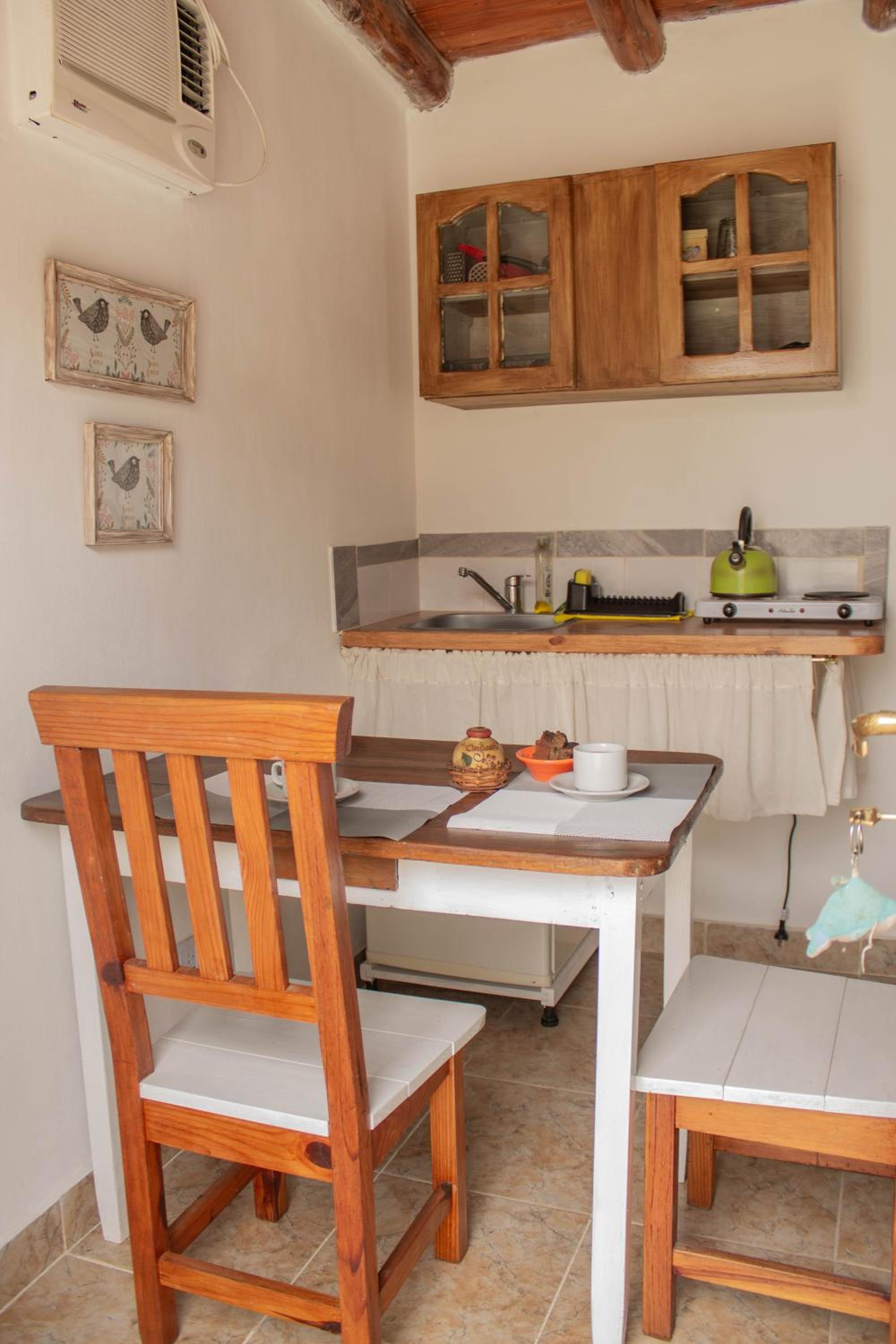 Hotel Monoambiente Golondrina - Image 1