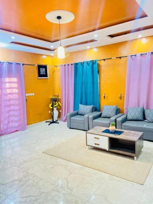 Spacieuse maison à Calavi - Comme chez vous