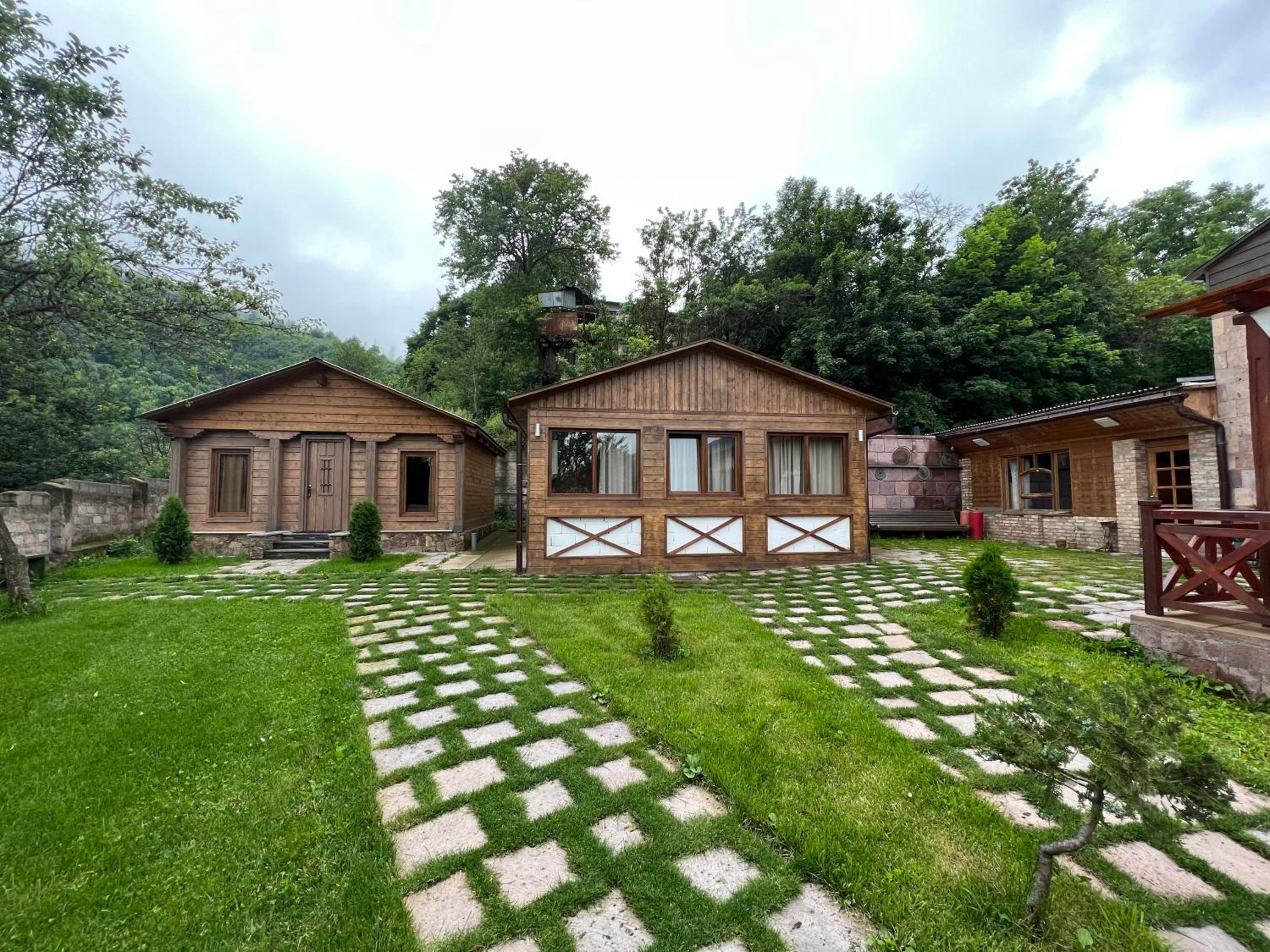 Balkonchik GuestHouse
