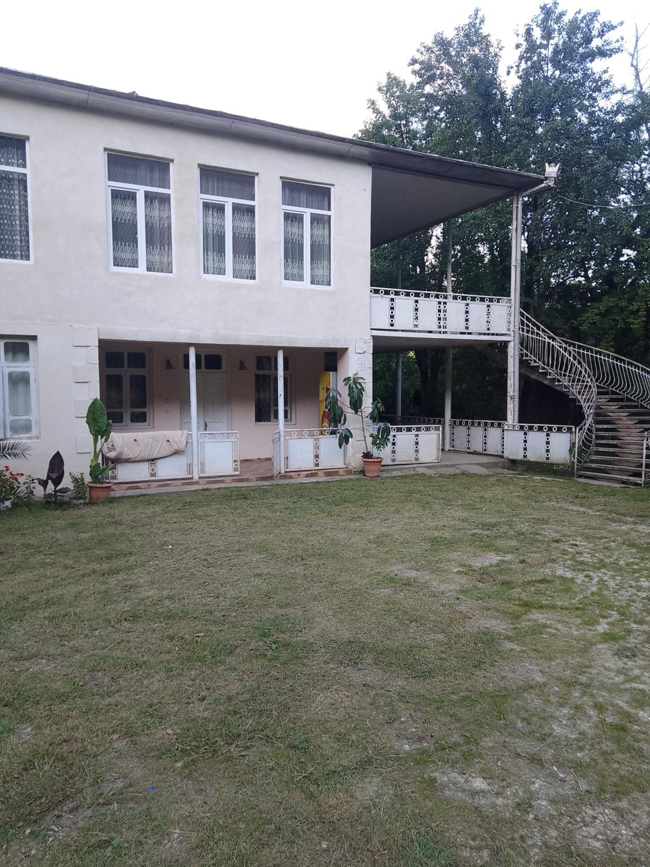 Photo 29