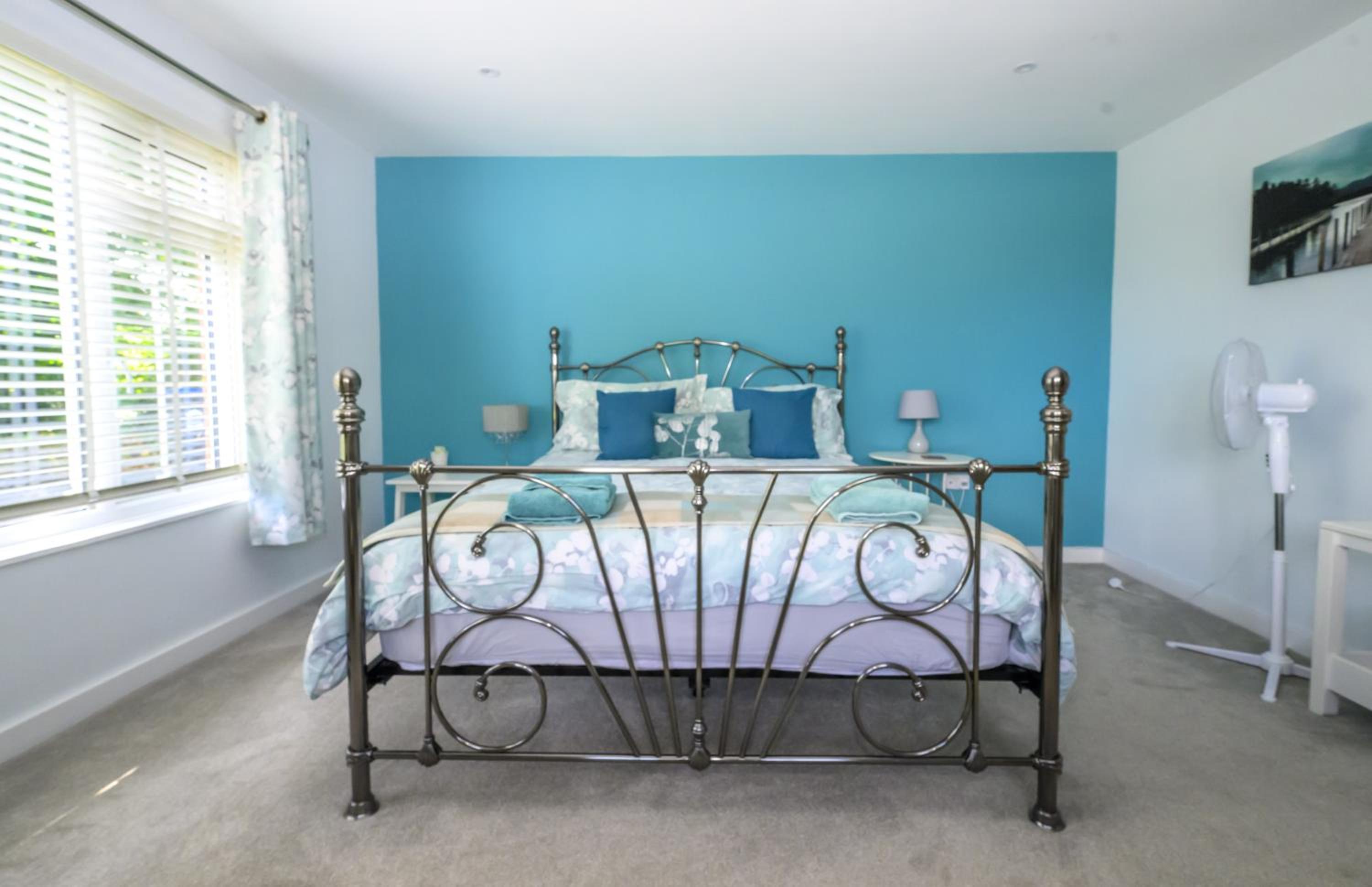 APPLEDOWN - Secluded Rural Retreat in Kingsdown, 10 mins to BEACH view 4