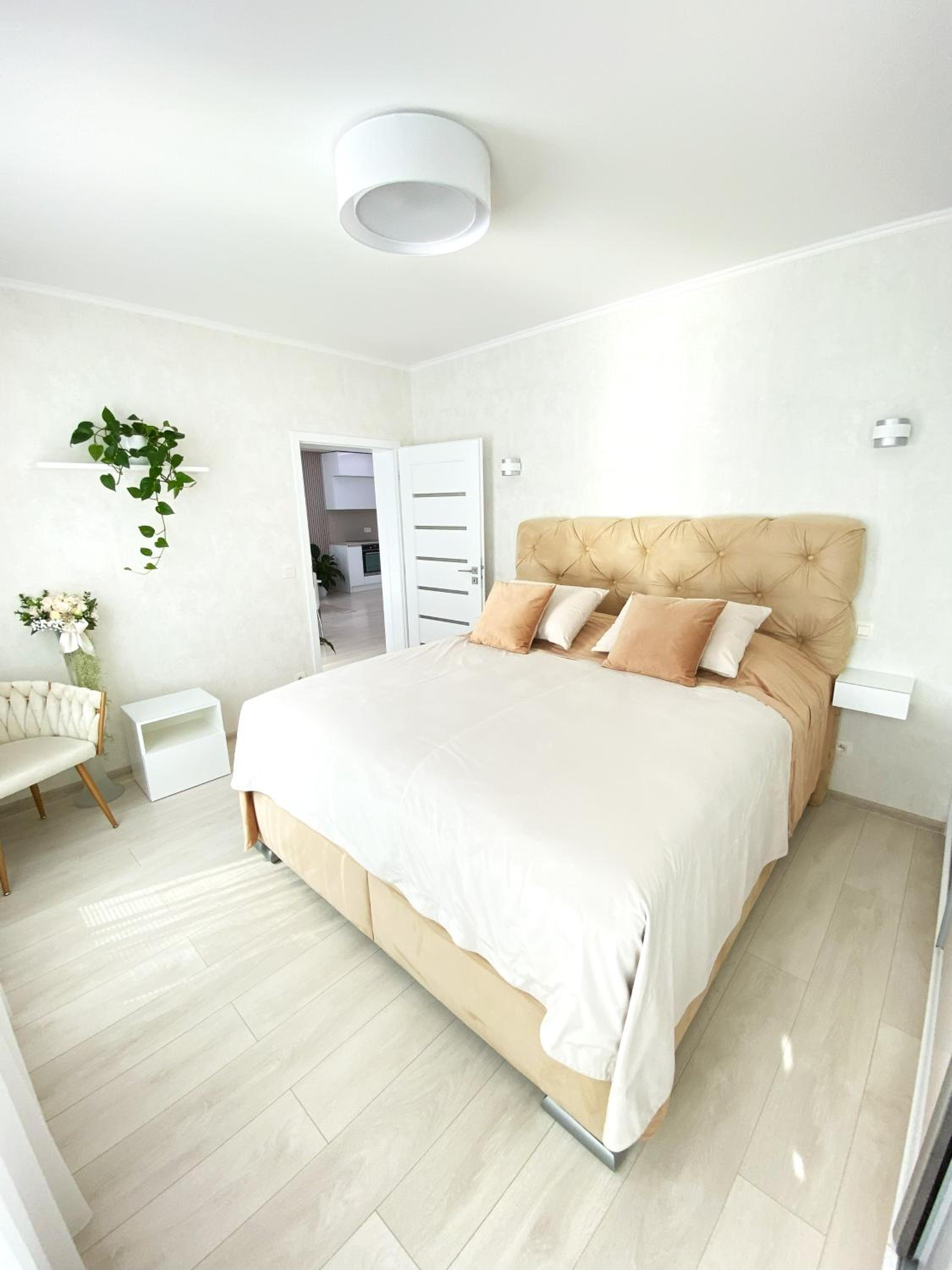 Die Eleganz - Exclusive Apartment near the City Center with Free Private Parking view 5