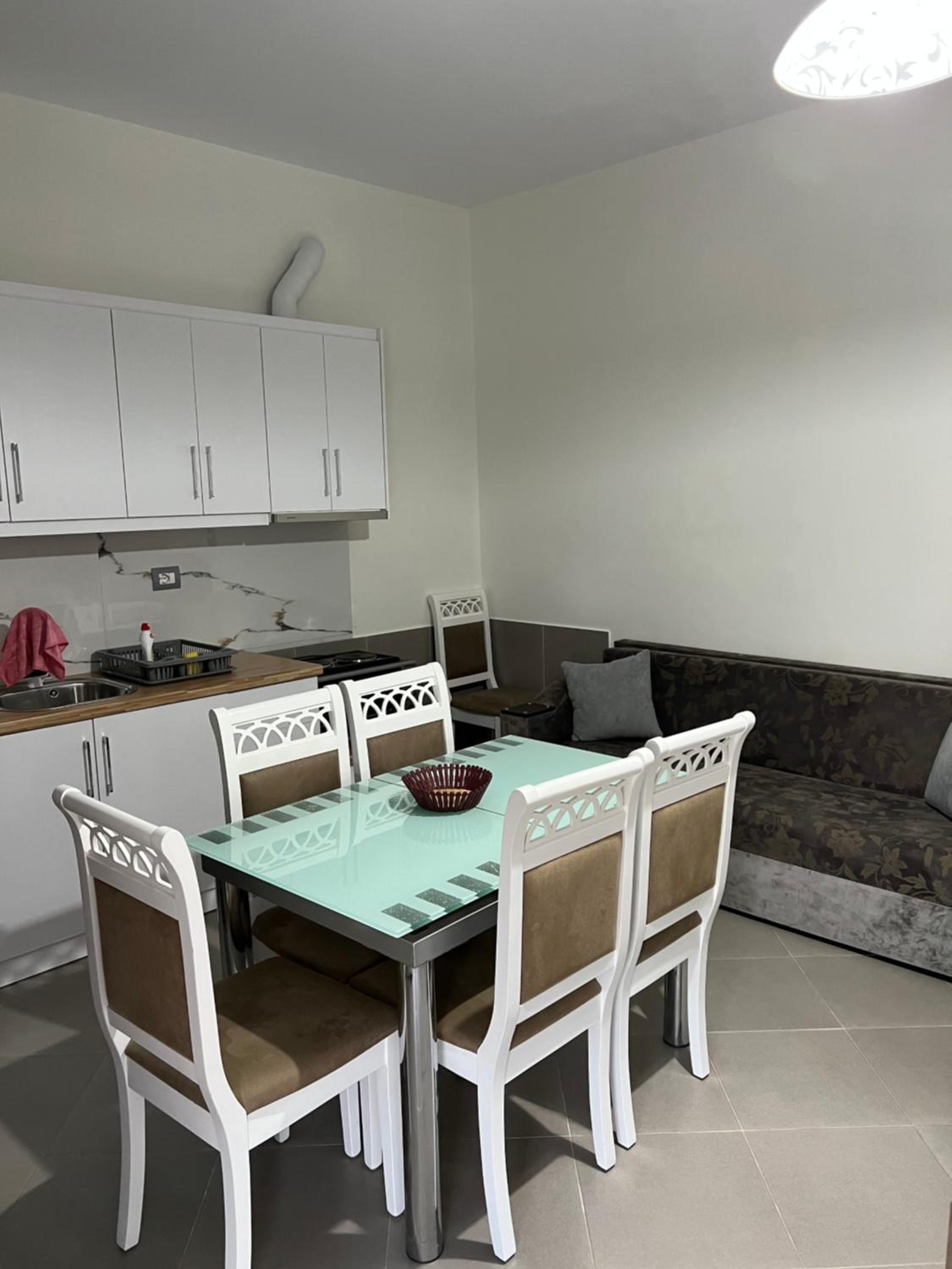 Amazing familiar apartments and rooms