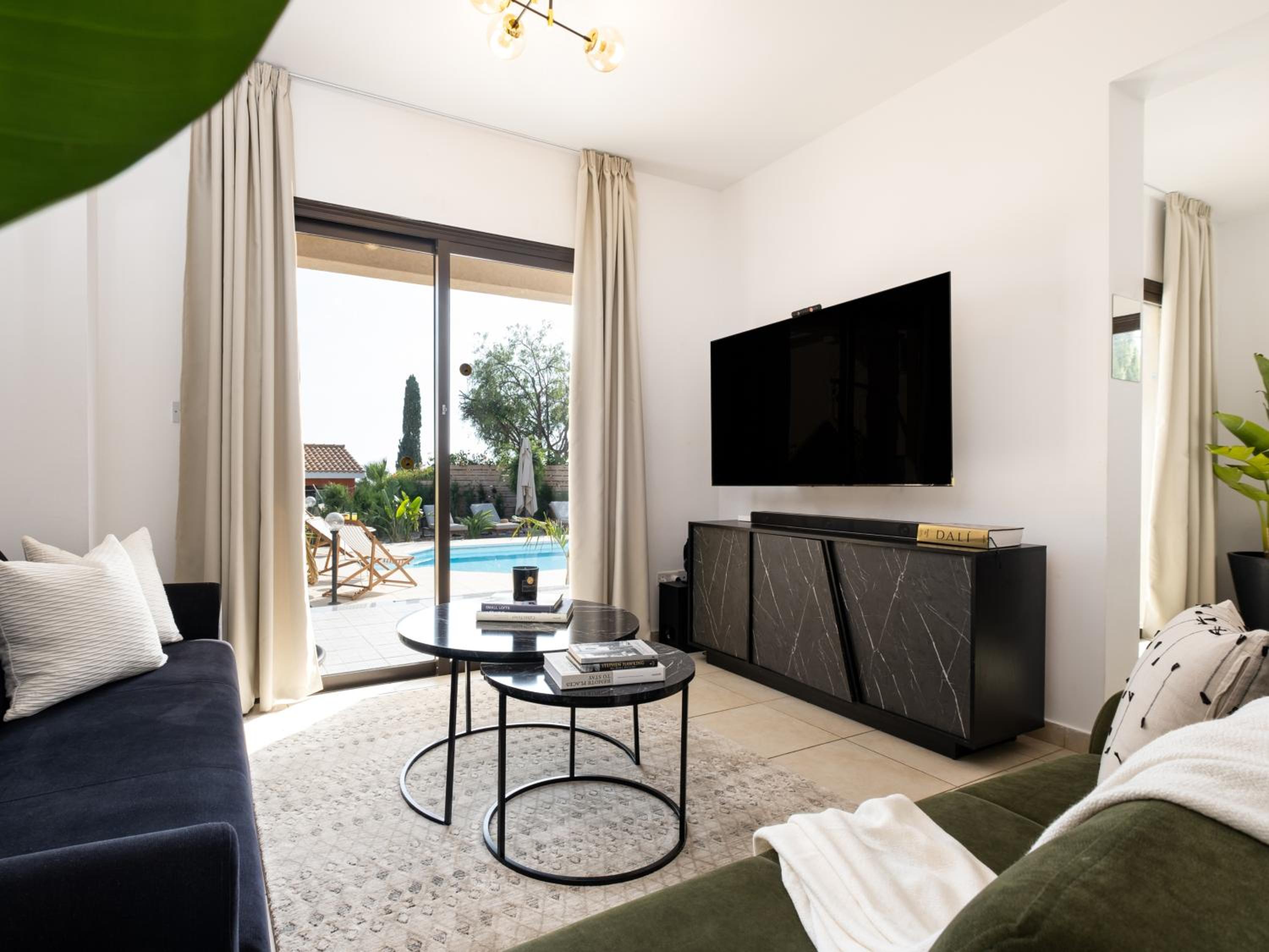 Villa Aphropean 3bed Villa Wprivate Pool