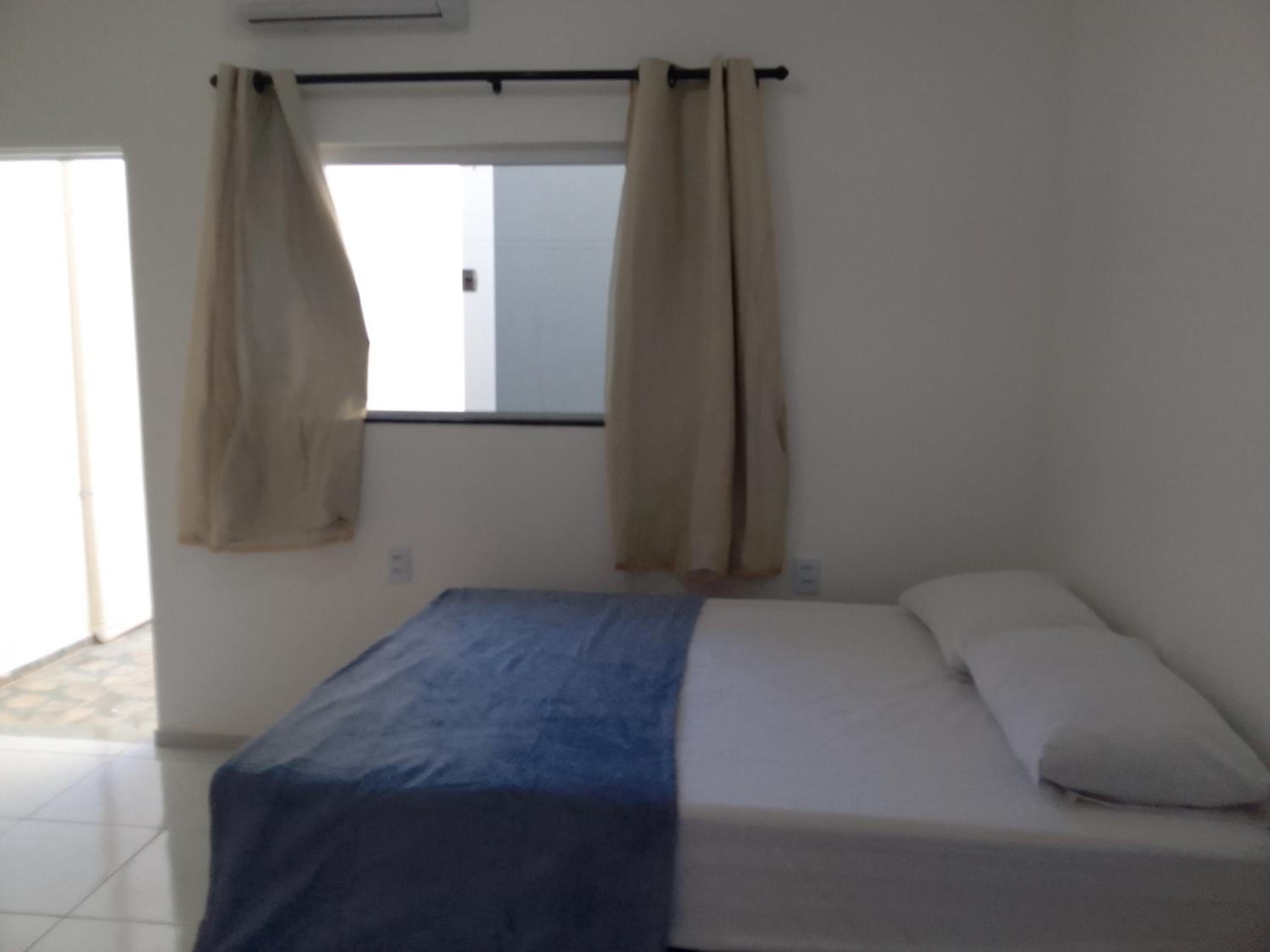 Estrela Apartamento 2 terreo - Quarto e sala com cozinha americana na praia do prea-Ce