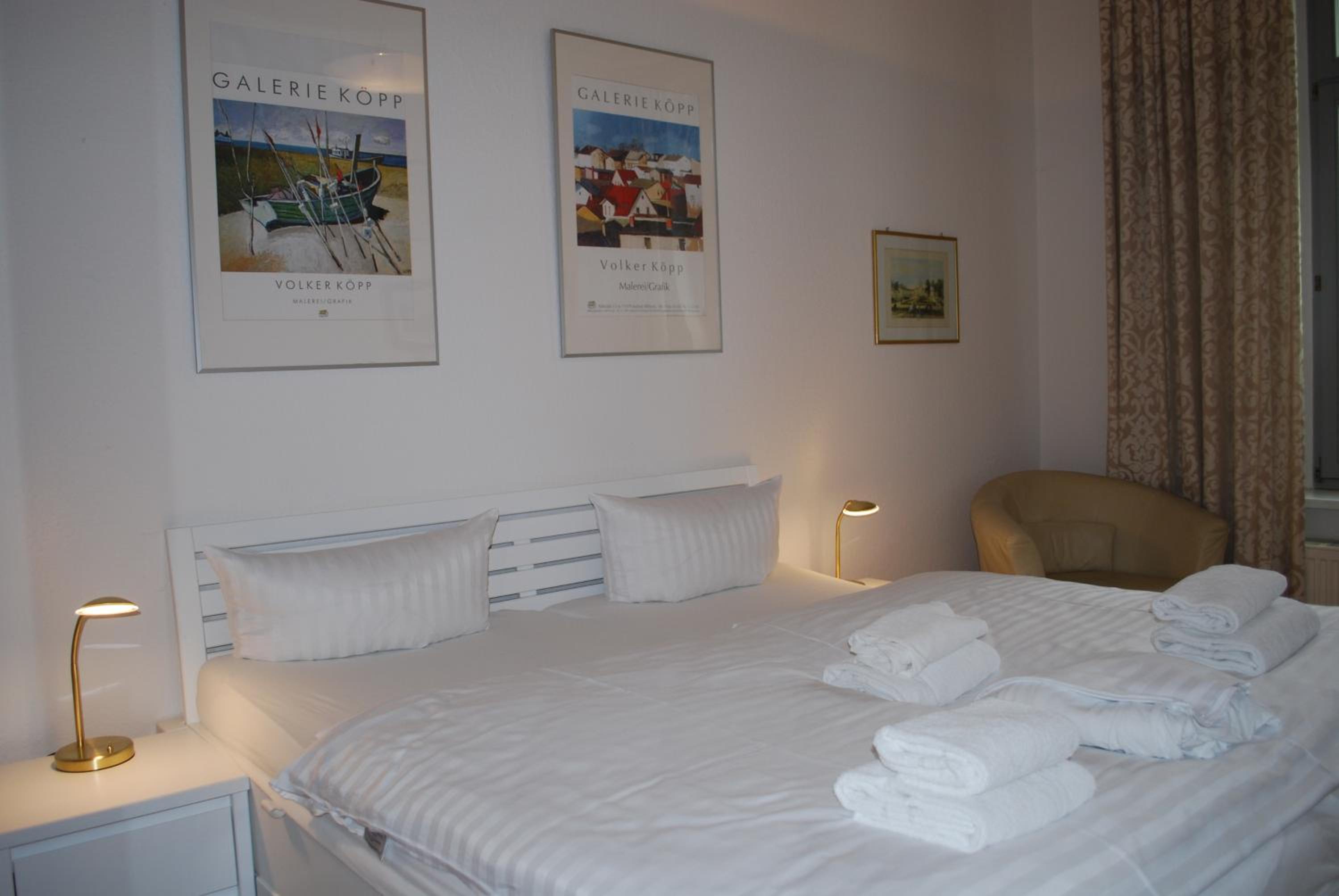 Villa-Schering-App-EG-links