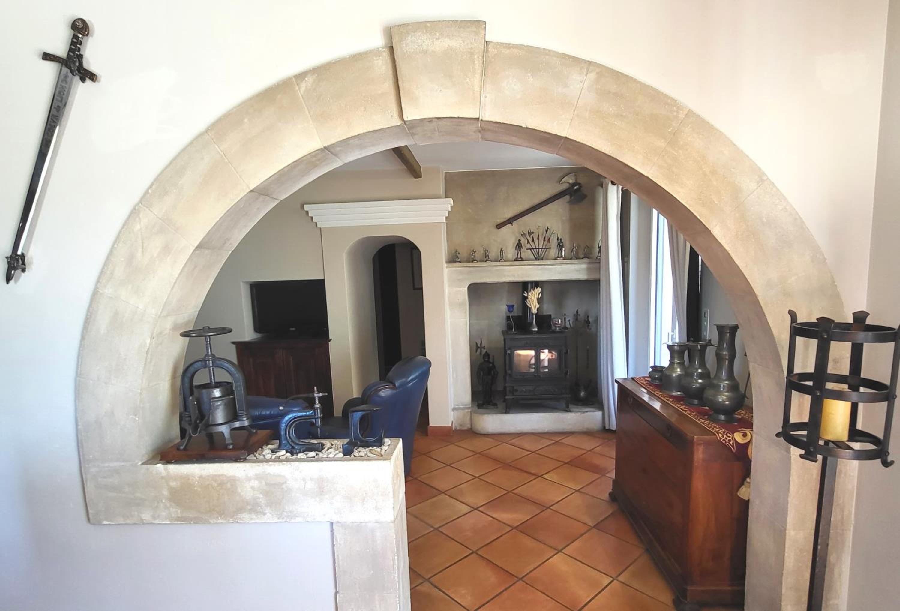 Photo 6