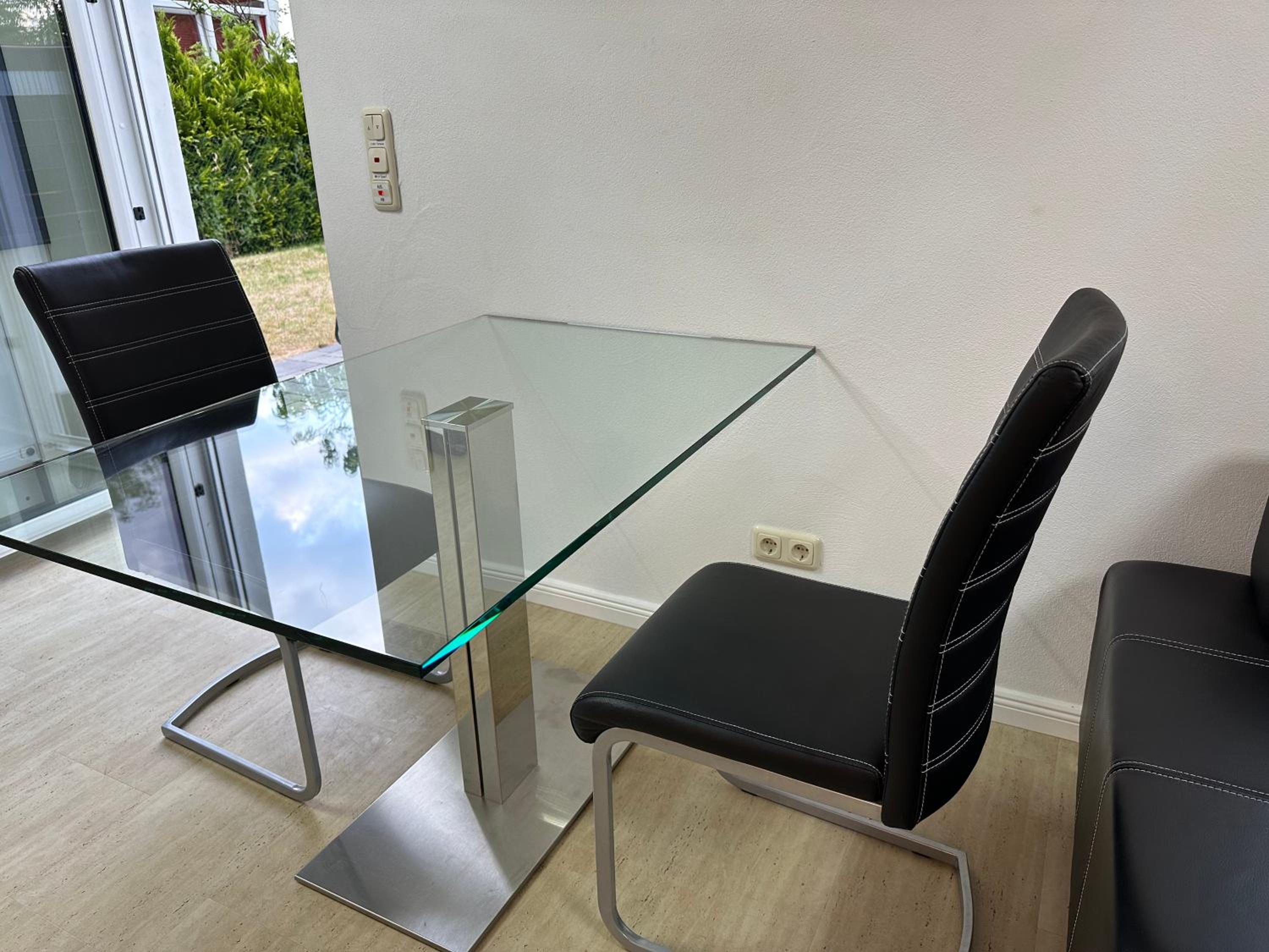 Hotel Traumhafte Haushälfte mit Kamin, Garten & Whirlpool - Image 1