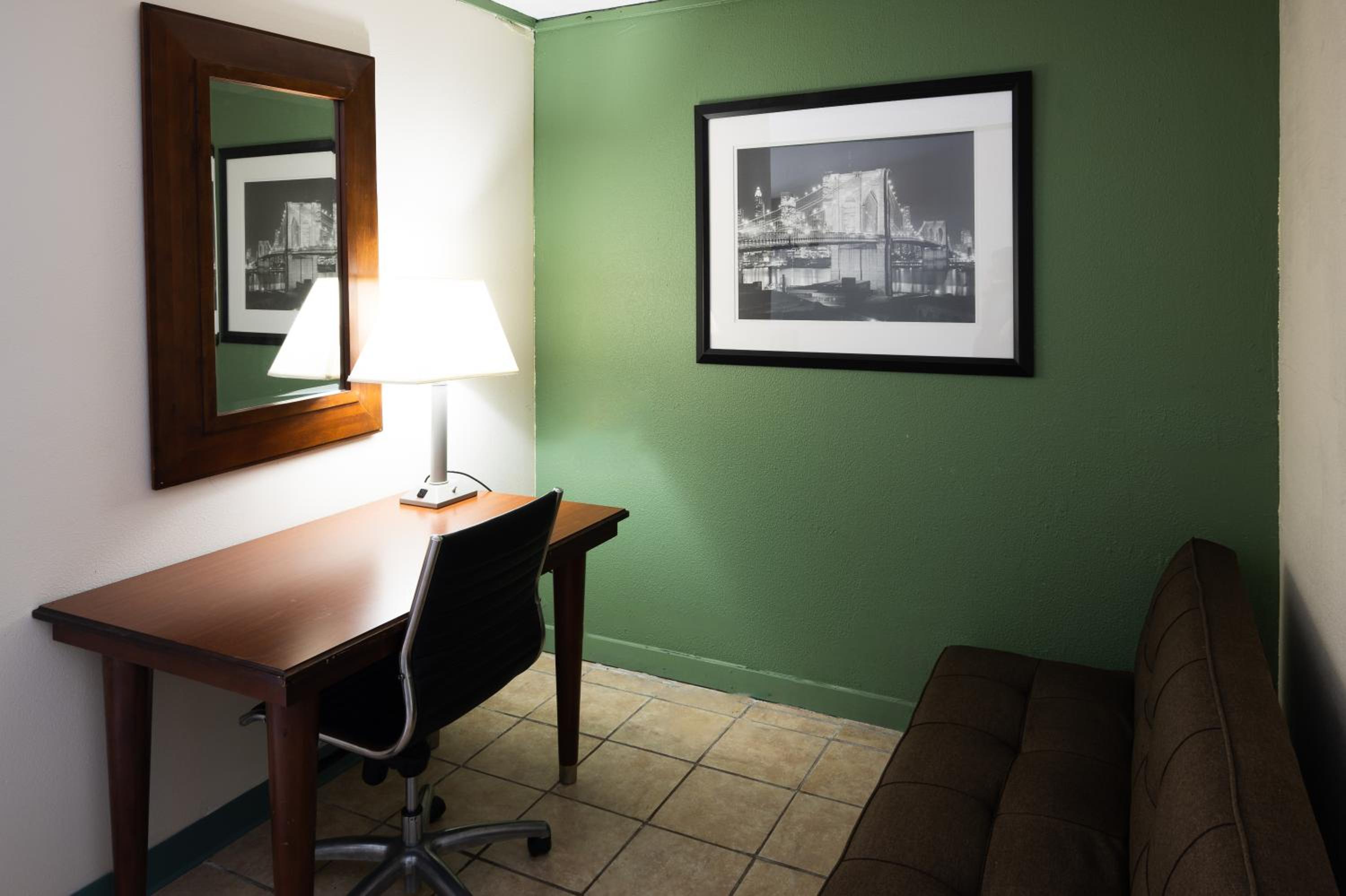 Select Inn Murfreesboro, Photo 32