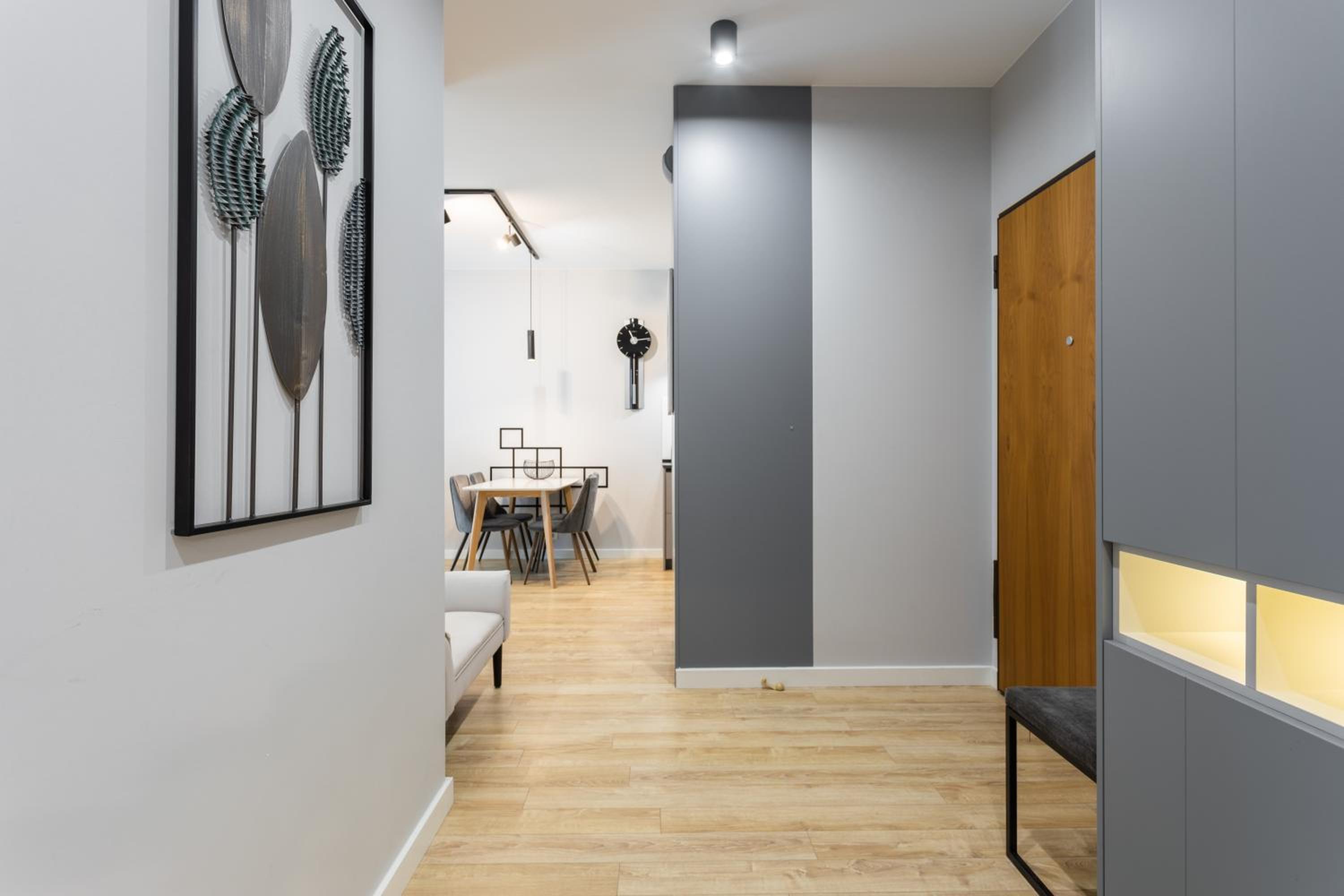 Golden Apartments Warsaw - Luxury Building, Rooftop Terrace, Sienna