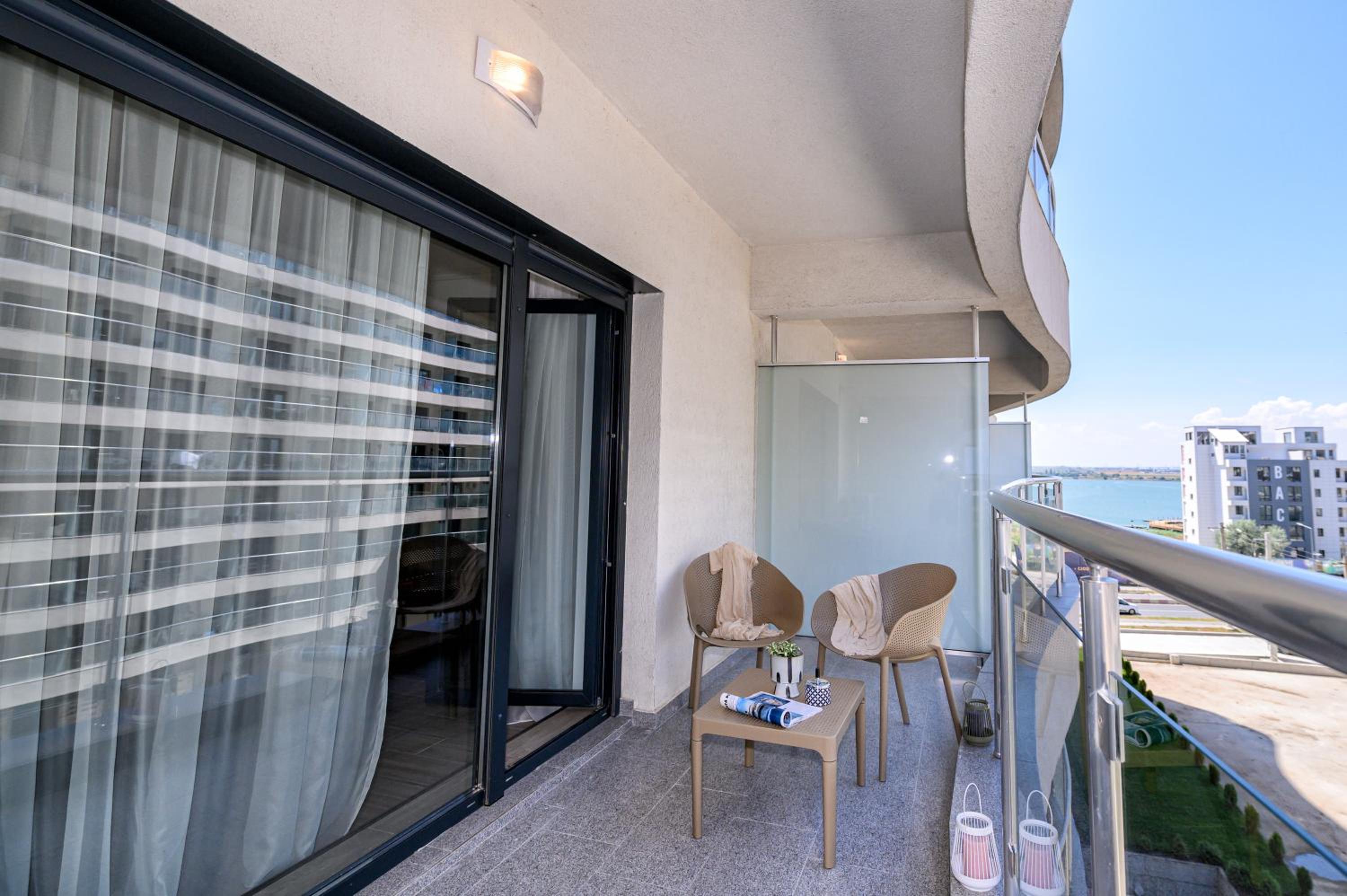 Black Pearl Loft view 4