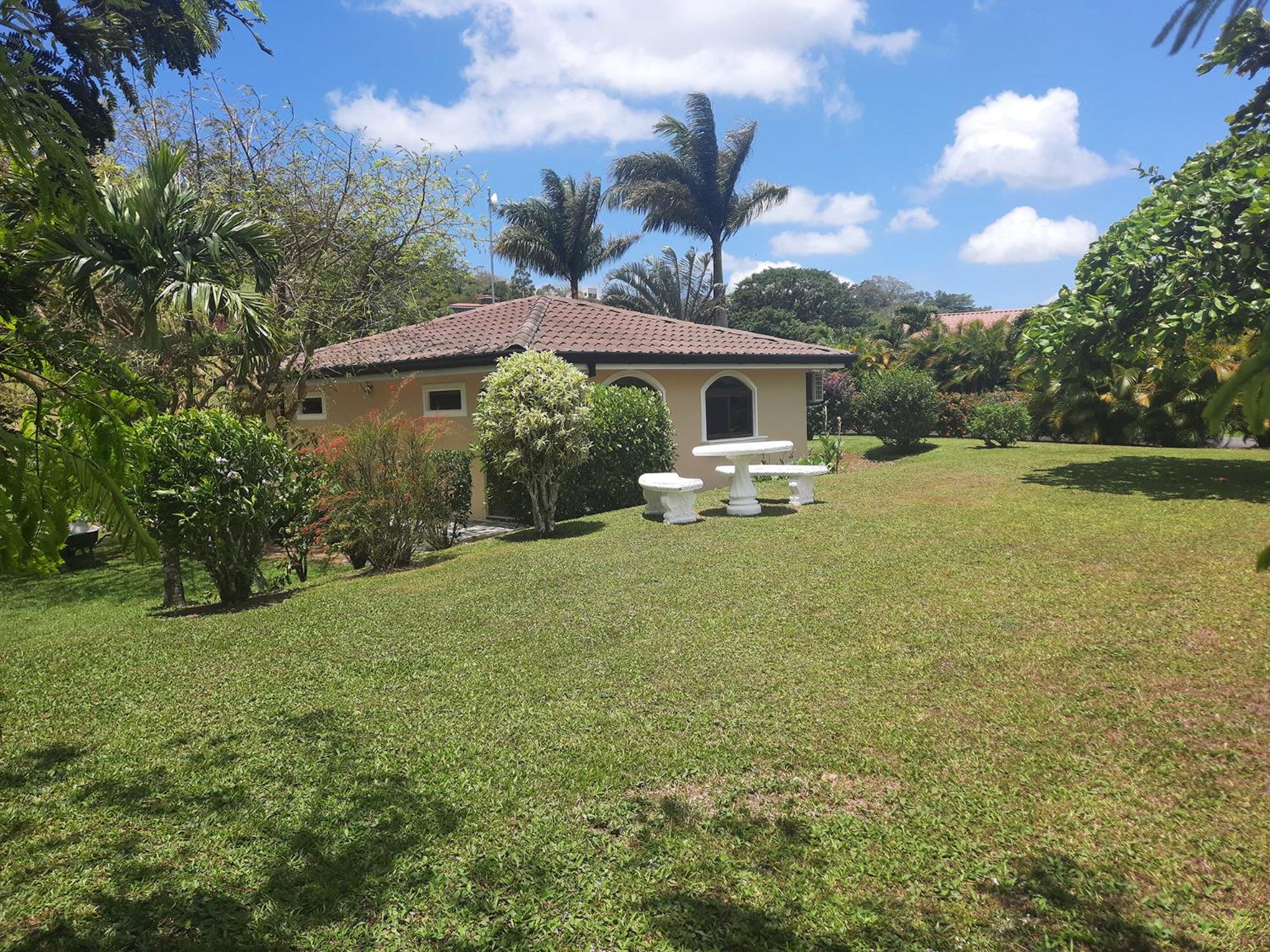 Lakeview Arenal Suite - 2025-2026 Traveller Award Winners