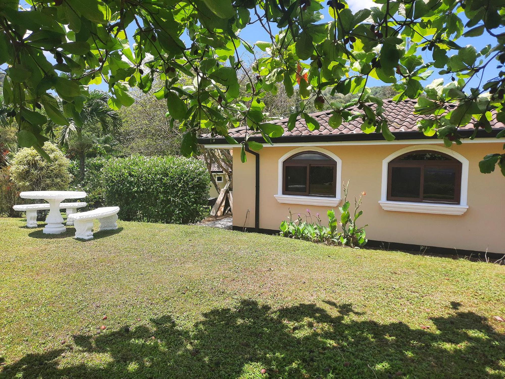 Lakeview Arenal Suite - 2025-2026 Traveller Award Winners