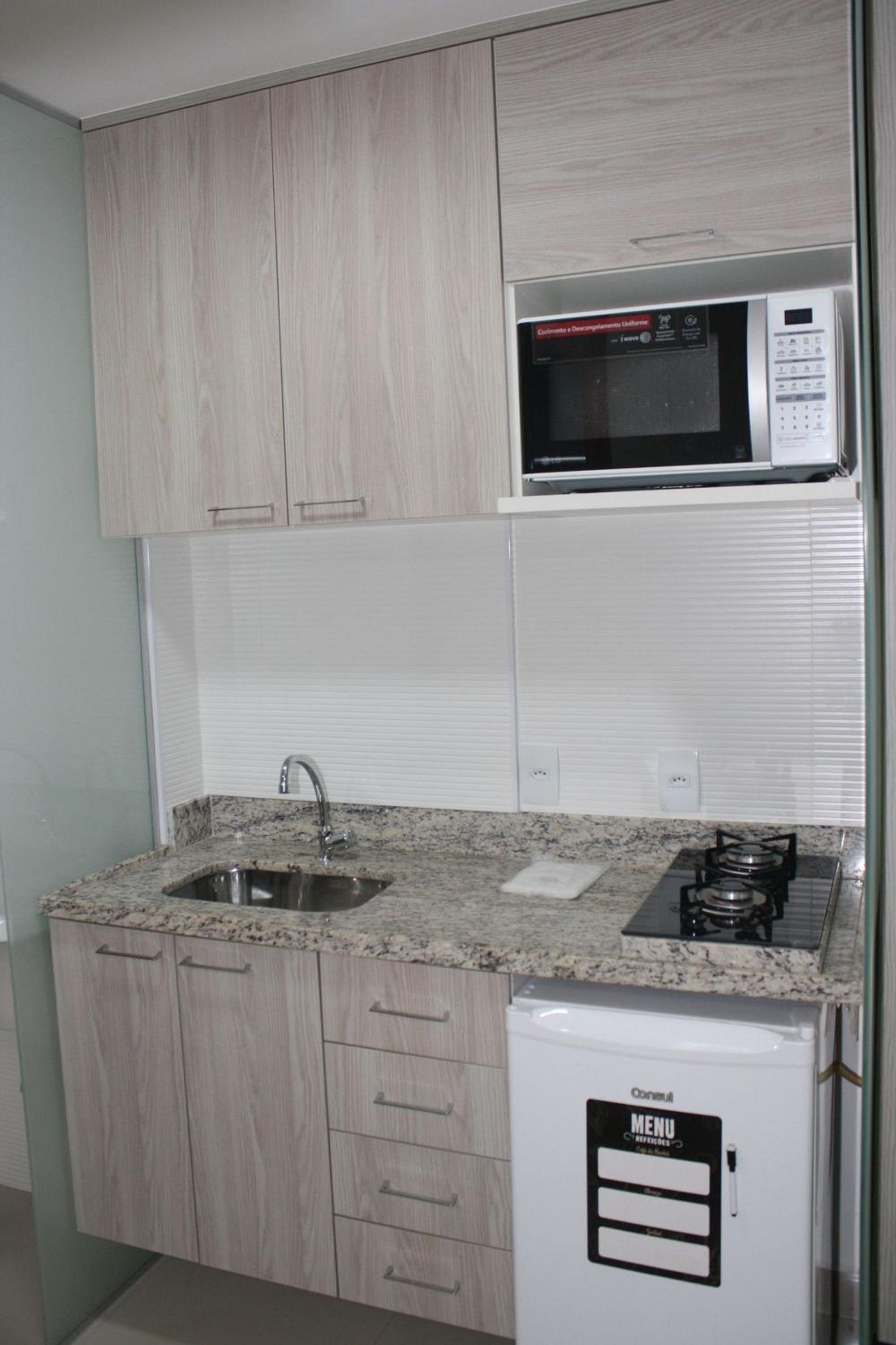 Flat Noroeste Square by CentoEdez