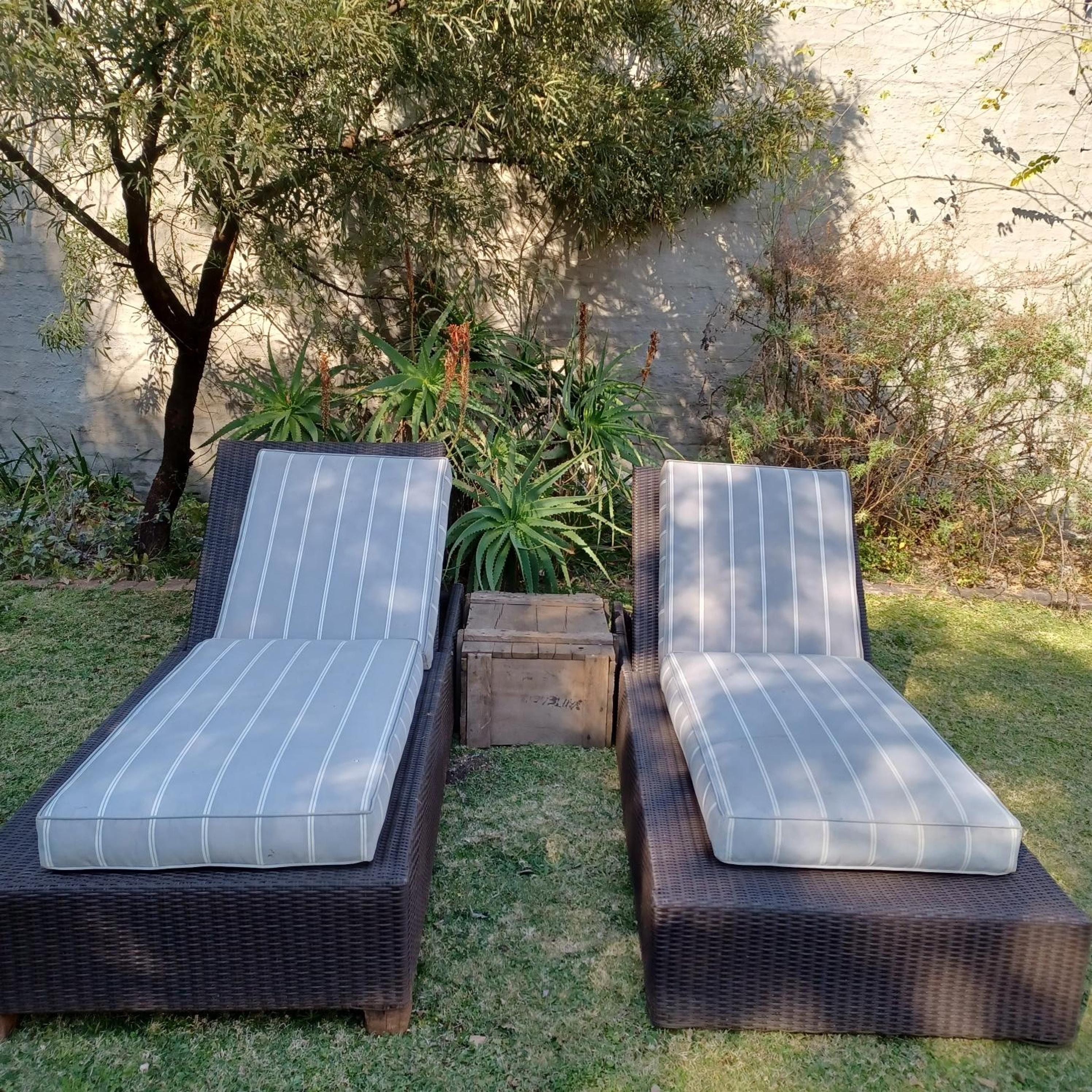 Craighall Park Comfortable Studio Own entrance Eateries close