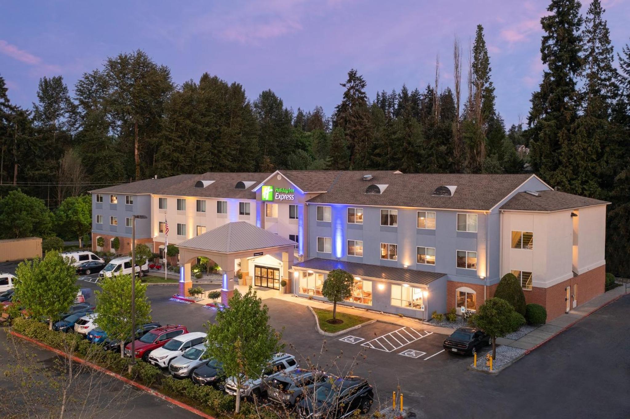 Hotel Holiday Inn Express Bothell, an IHG Hotel - Image 1