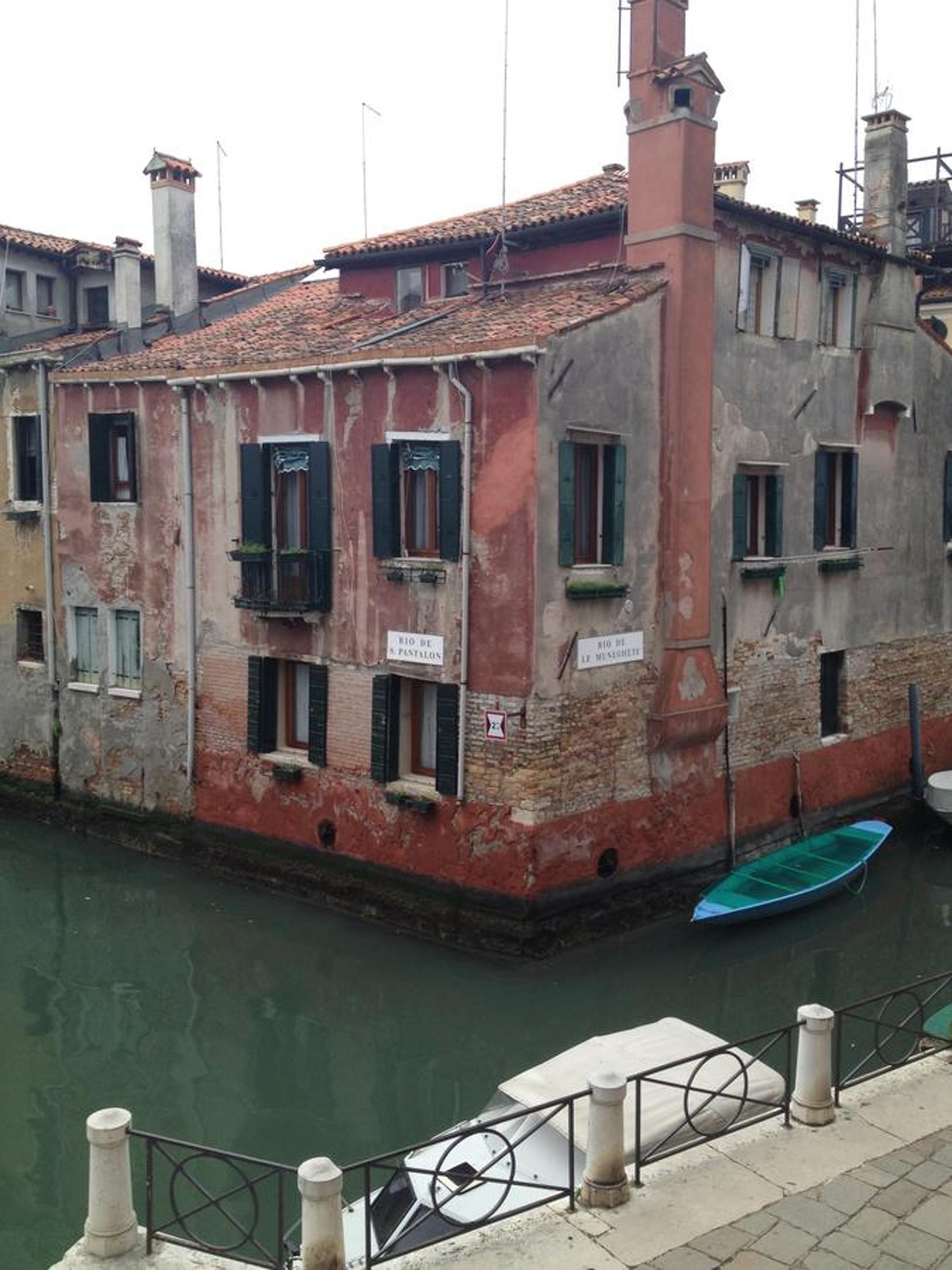 Venice Romantic Home