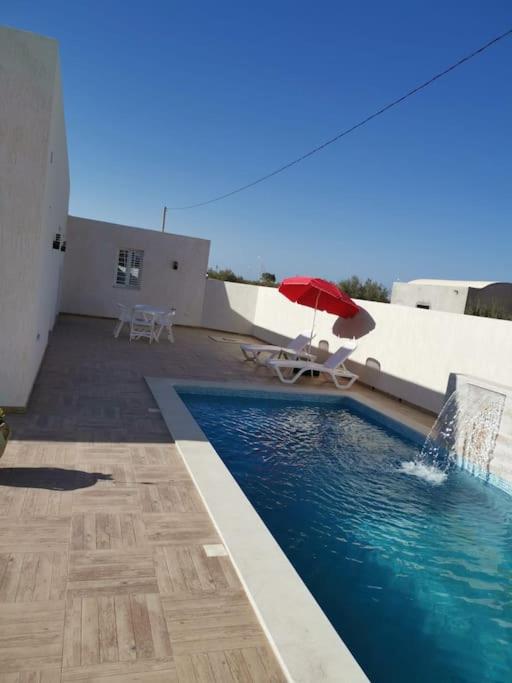 Villa Shams - with Pool view 4