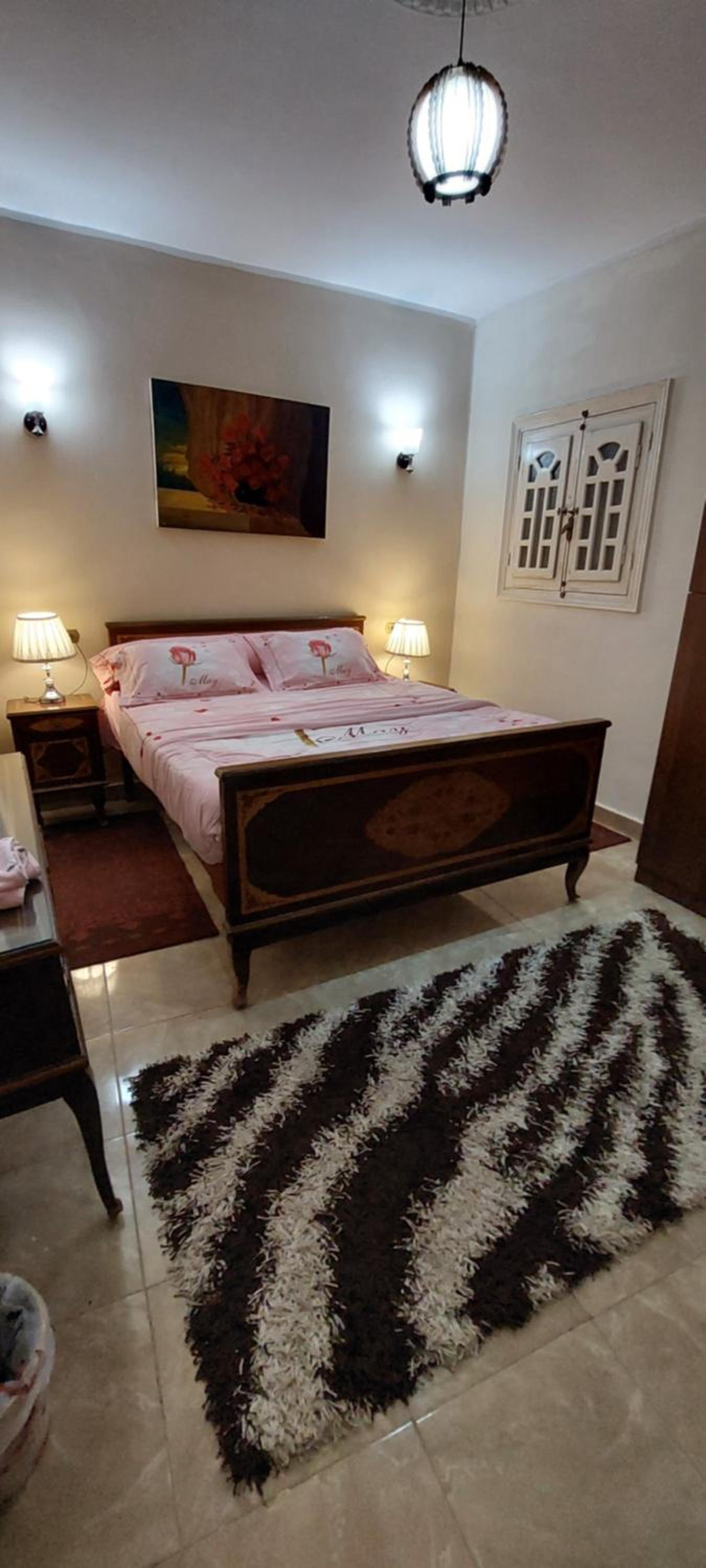 pyramid Giza city inn