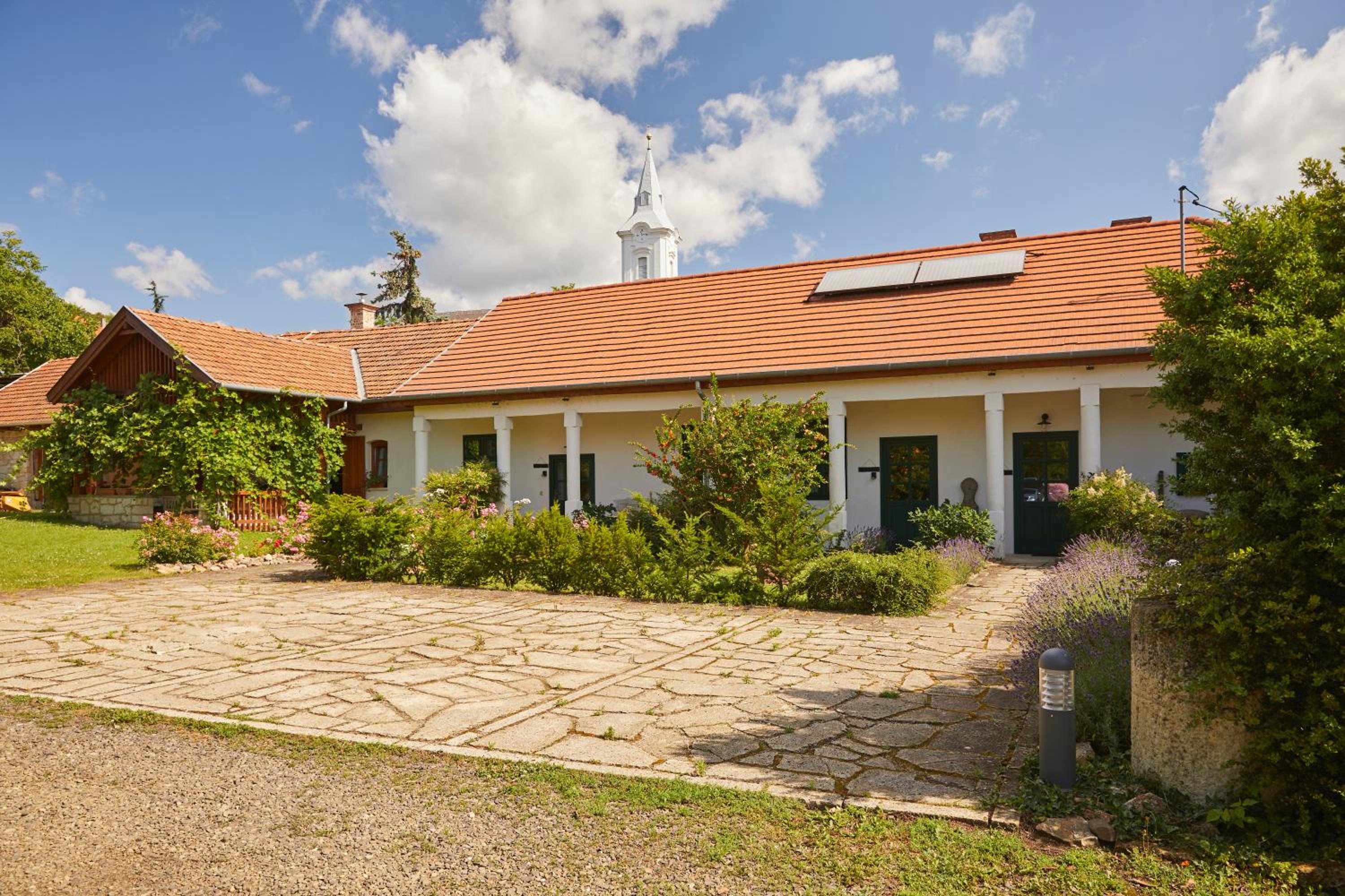 Barta Pince Vendégház Mád view 2