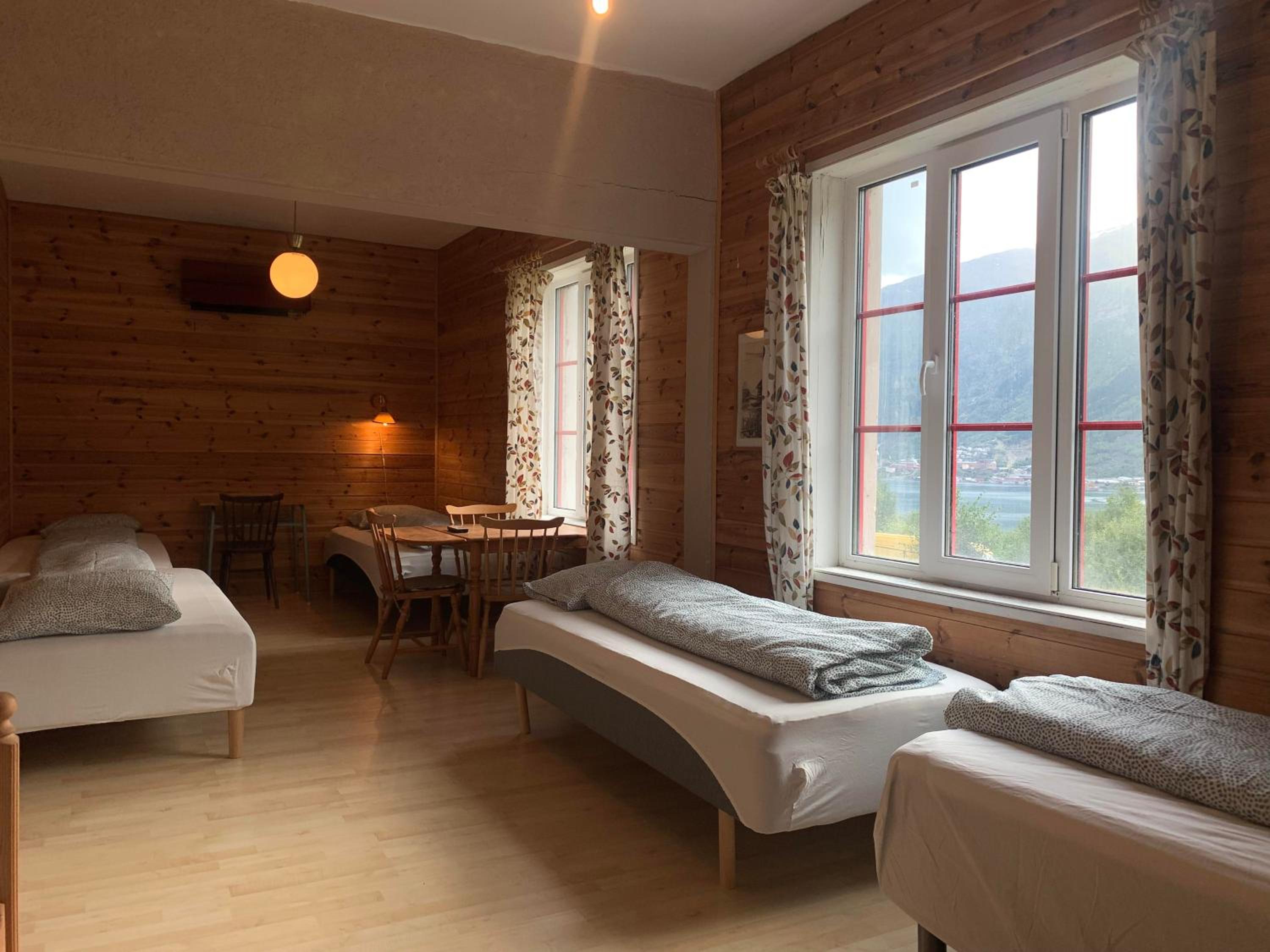 Fjordshelter dorm