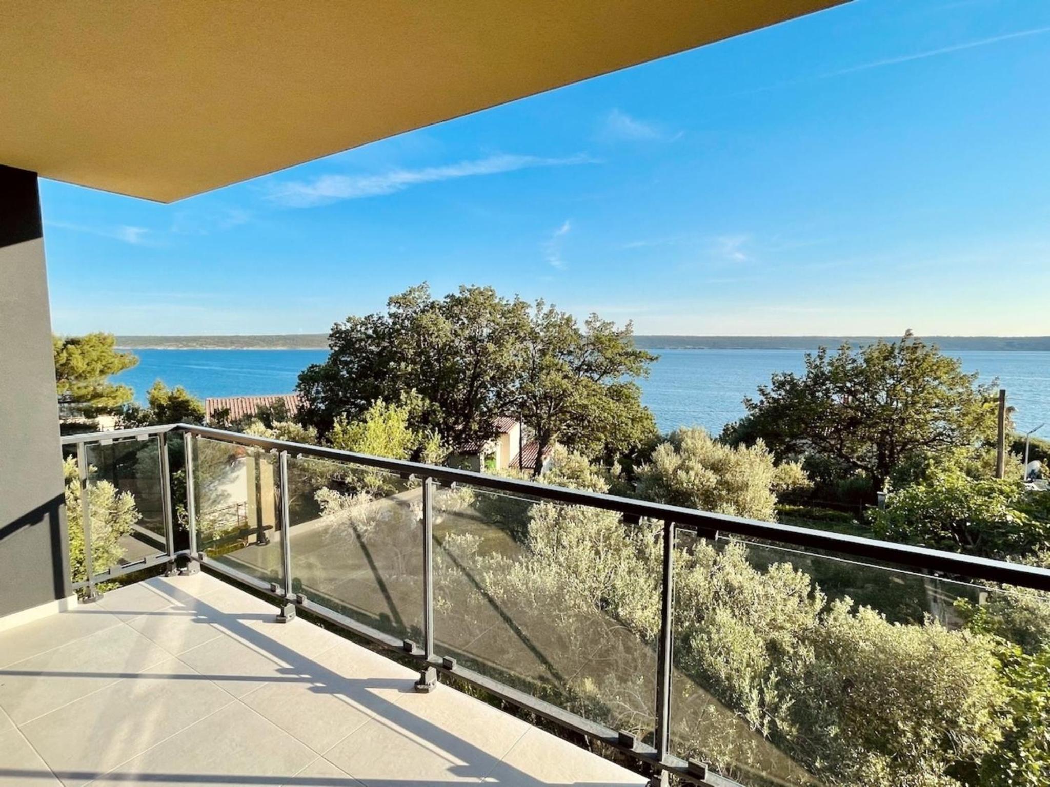 Geschmacksvolle Ferienwohnung mit Pool nur 60 m vom Strand für bis 5 Personen view 3