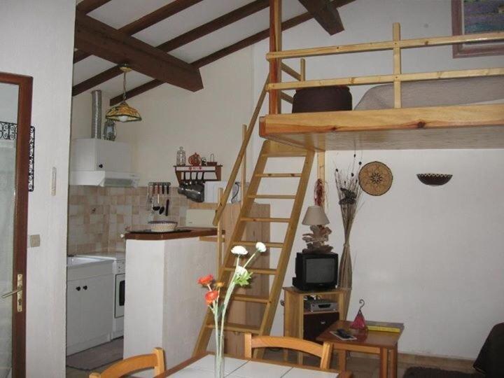 Photo 49