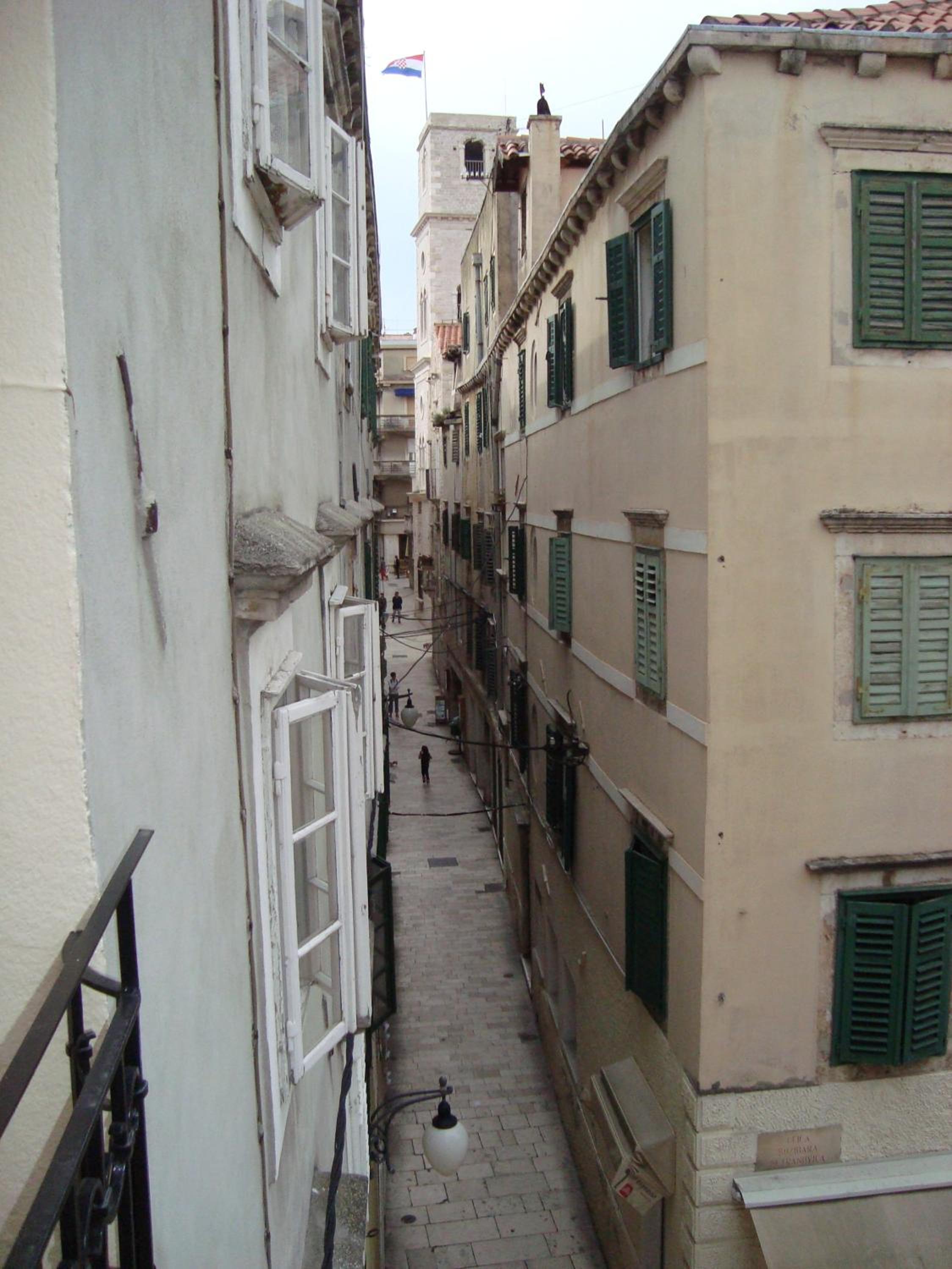 Photo 52
