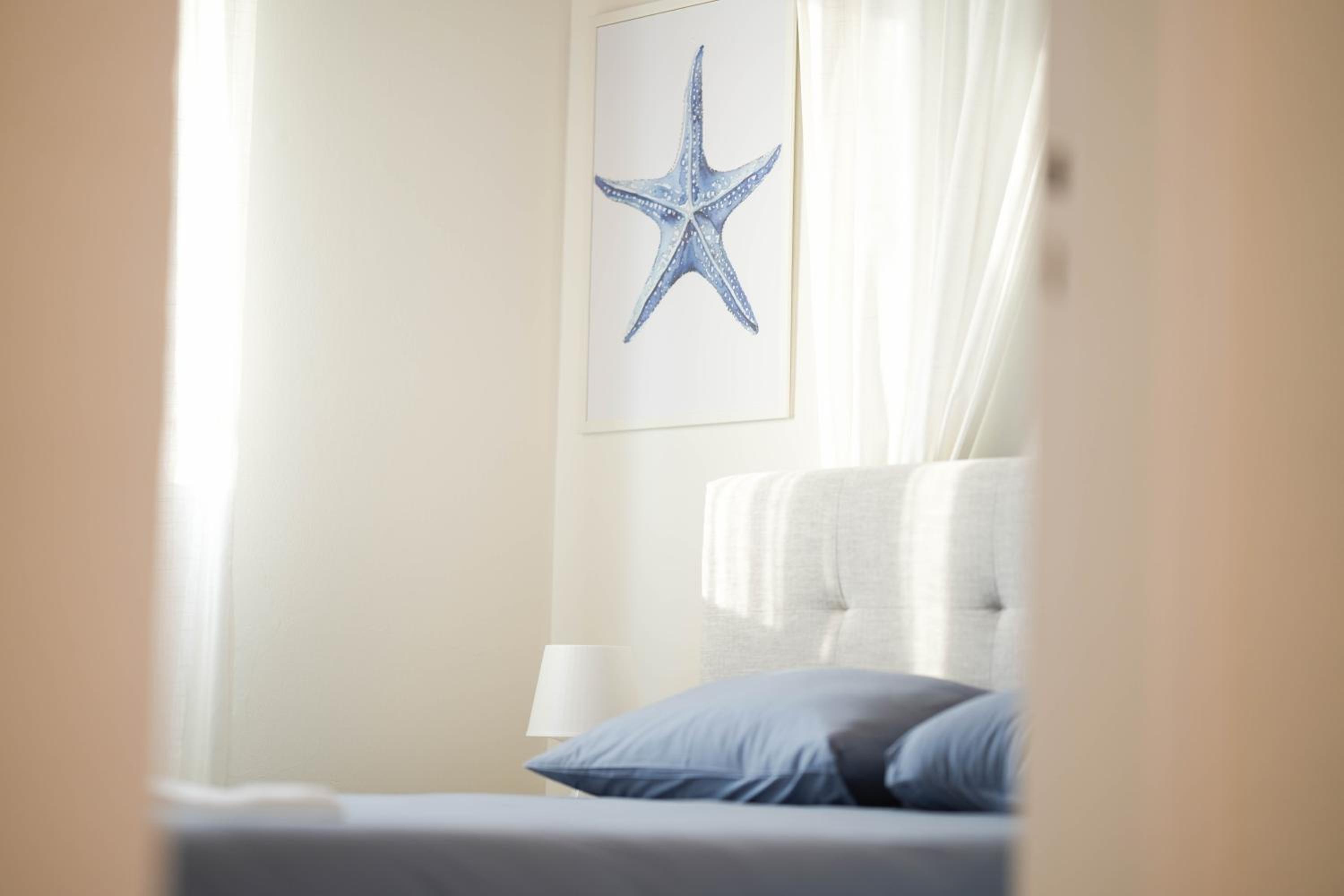 Ocean Blue House 17