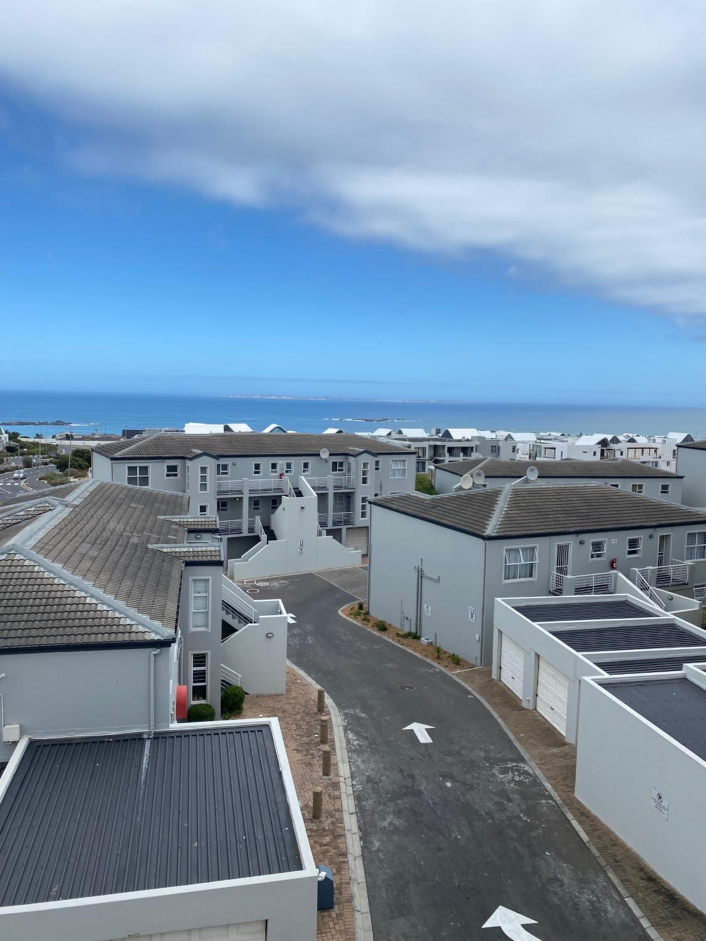 42DolphinRidge view 4