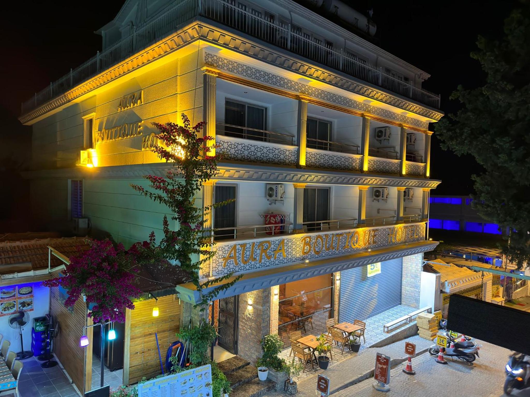 Aura Boutique Hotel - Image 78