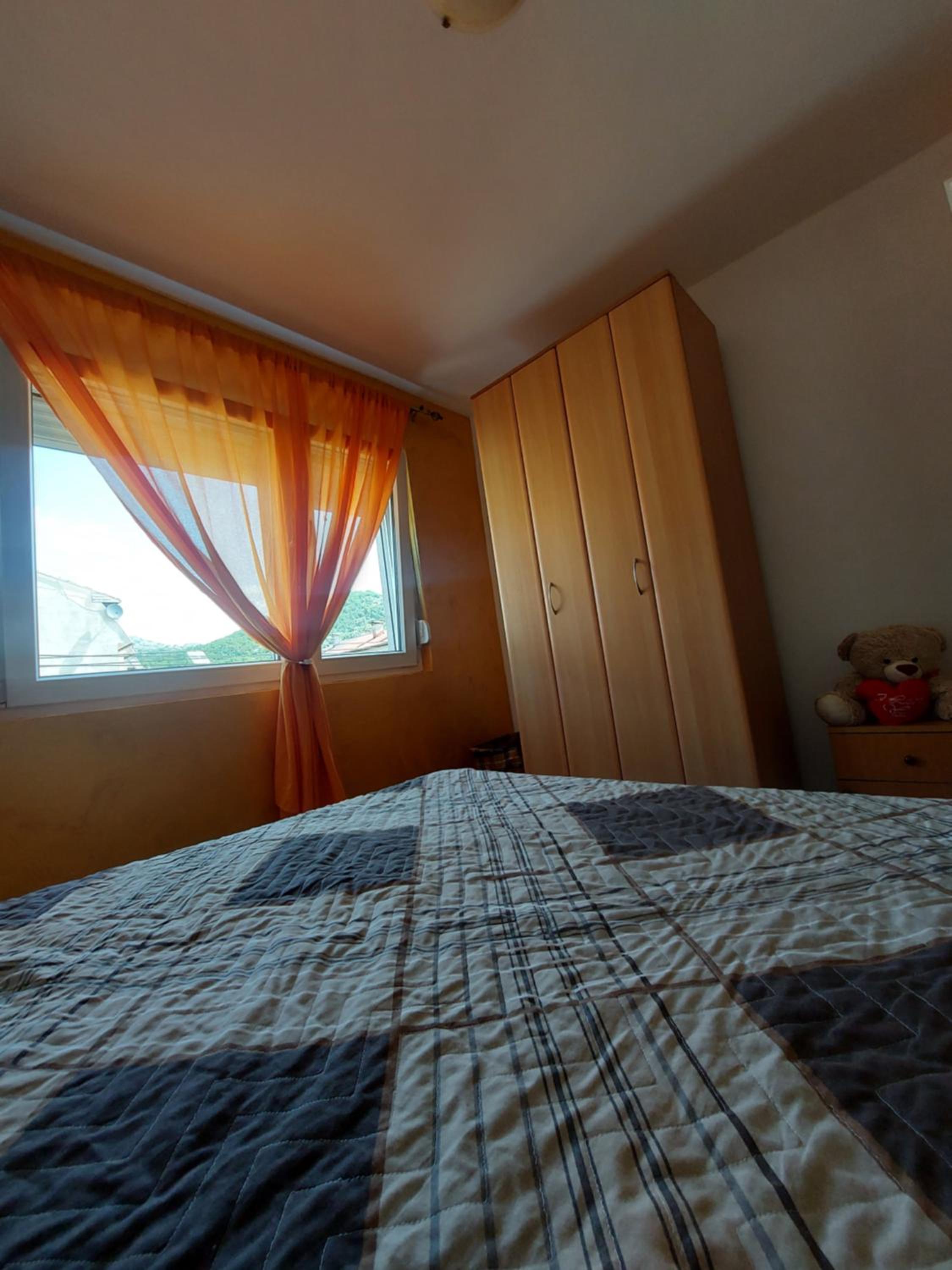 L&L apartment