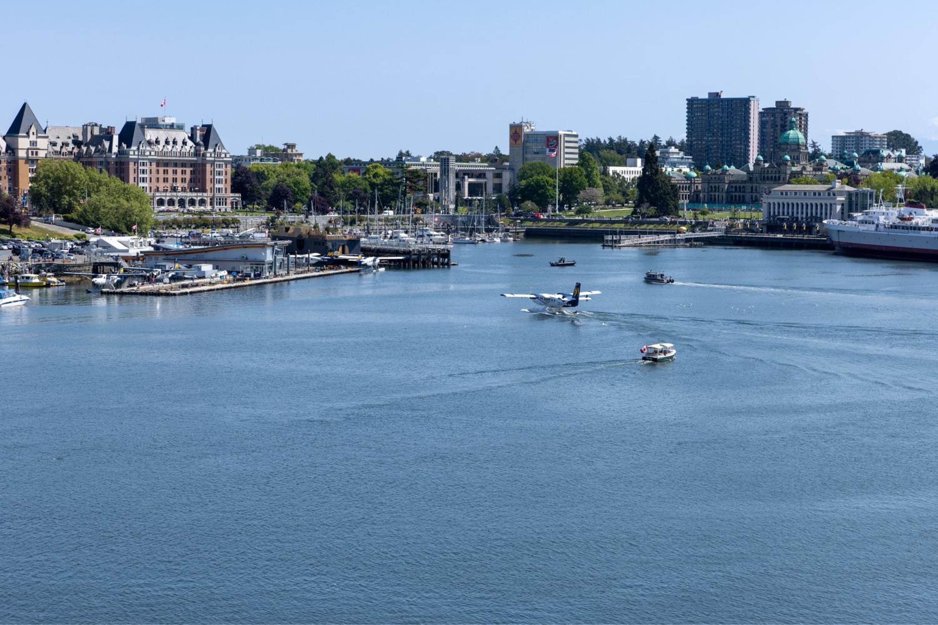 Delta Hotels by Marriott Victoria Ocean Pointe Resort - Image 4