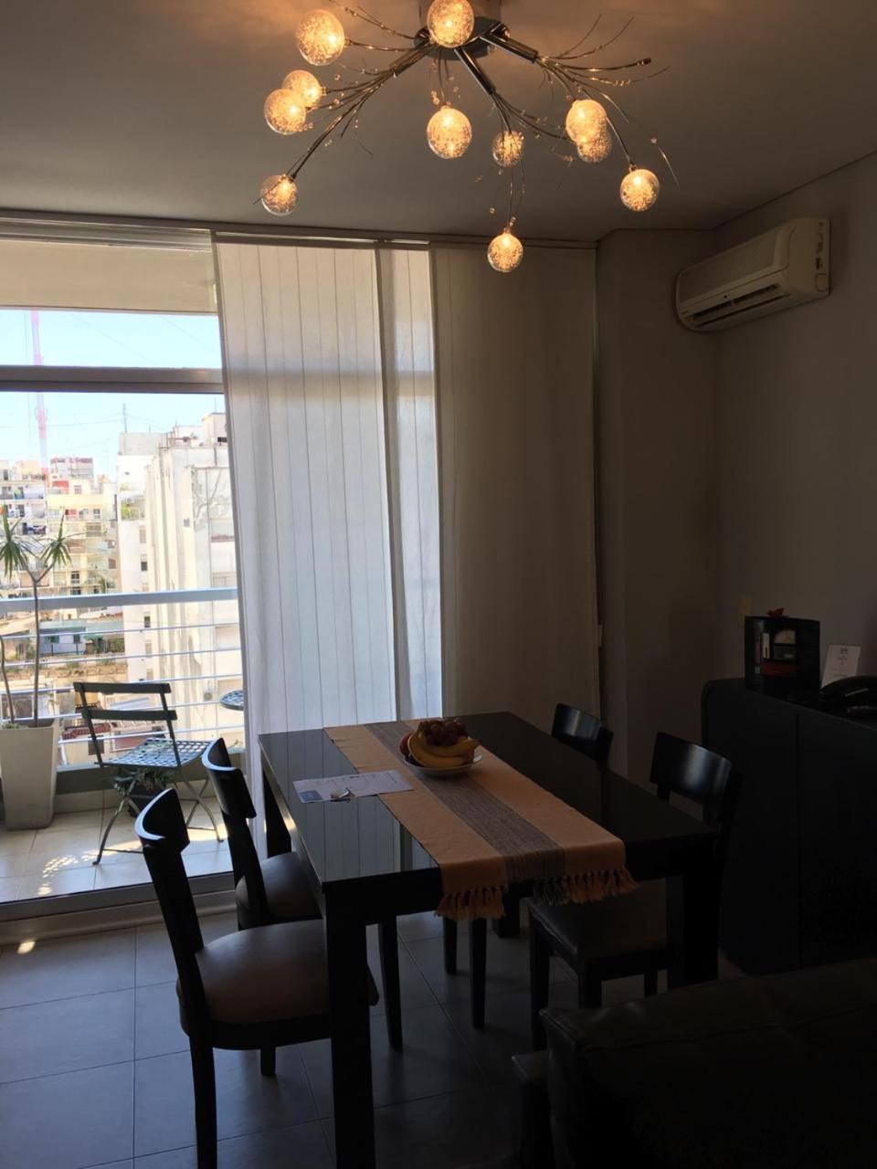 Santa Fe Plaza Apartments- by 1000keys