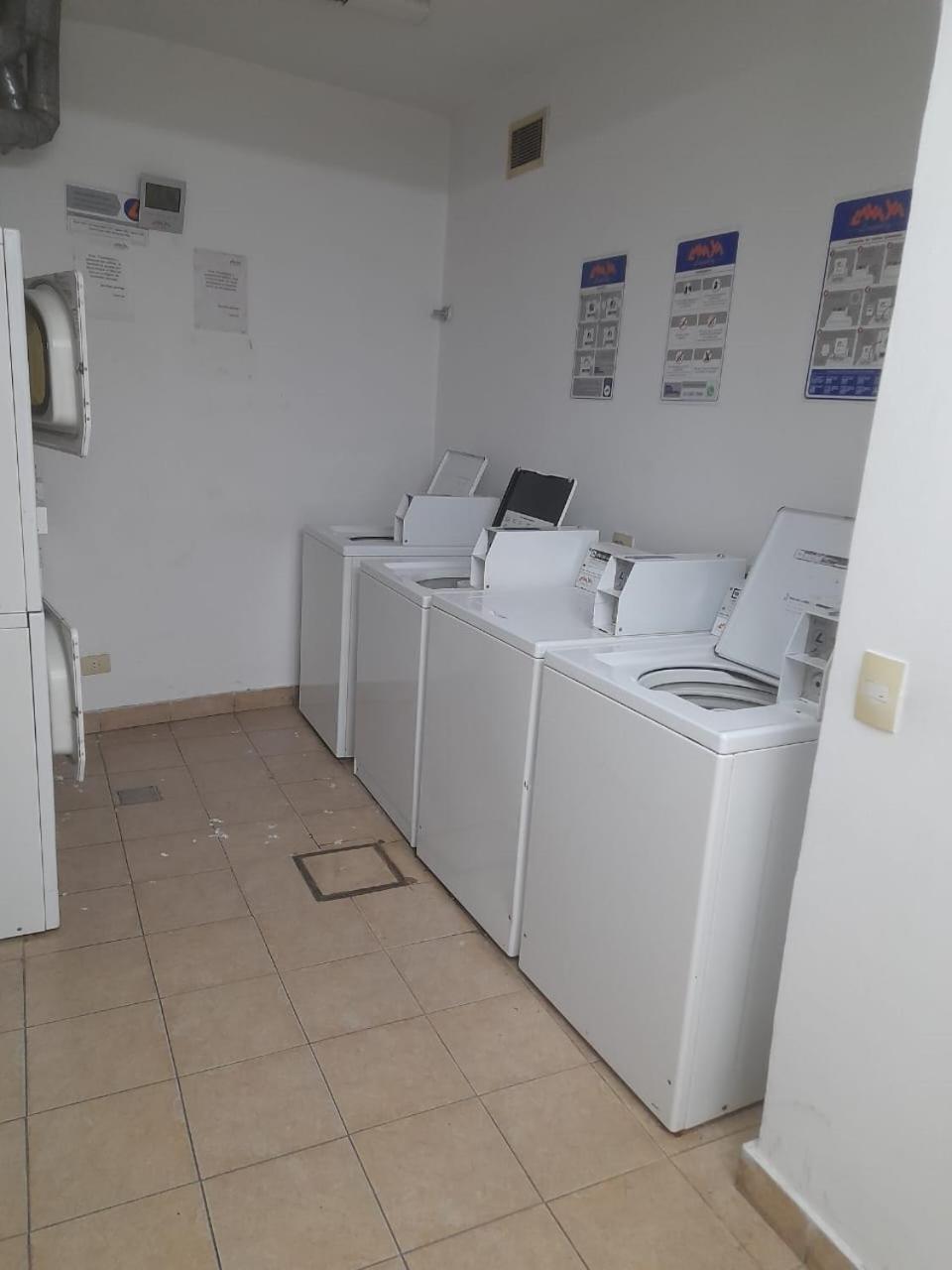 Santa Fe Plaza Apartments- by 1000keys