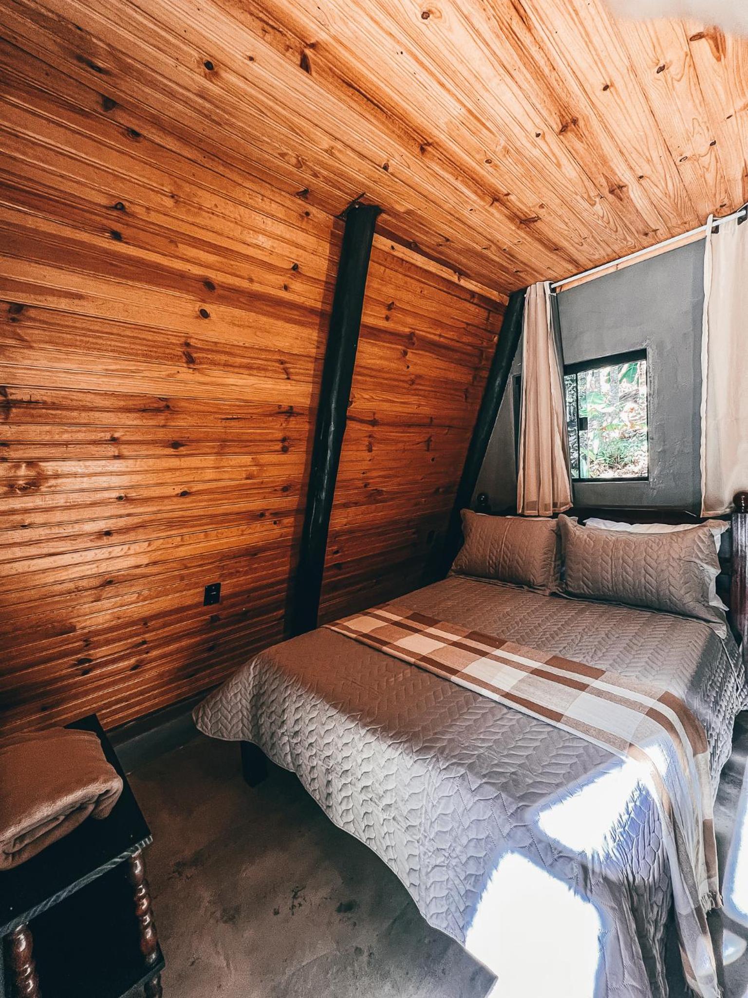 Sítio Aroeira Cabanas