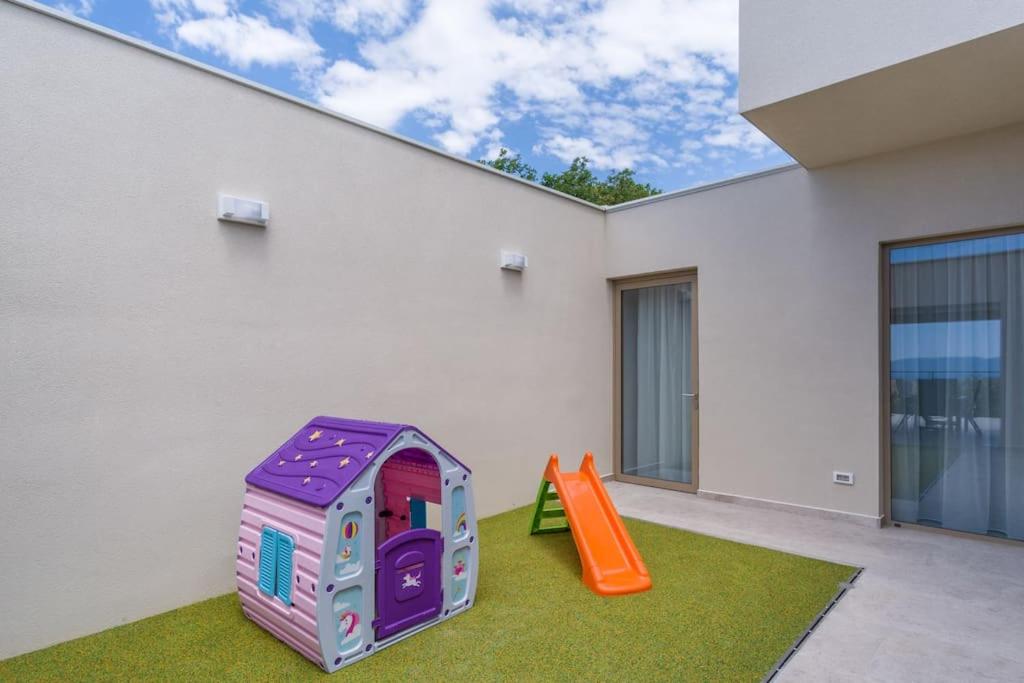 Villa Ventus view 4