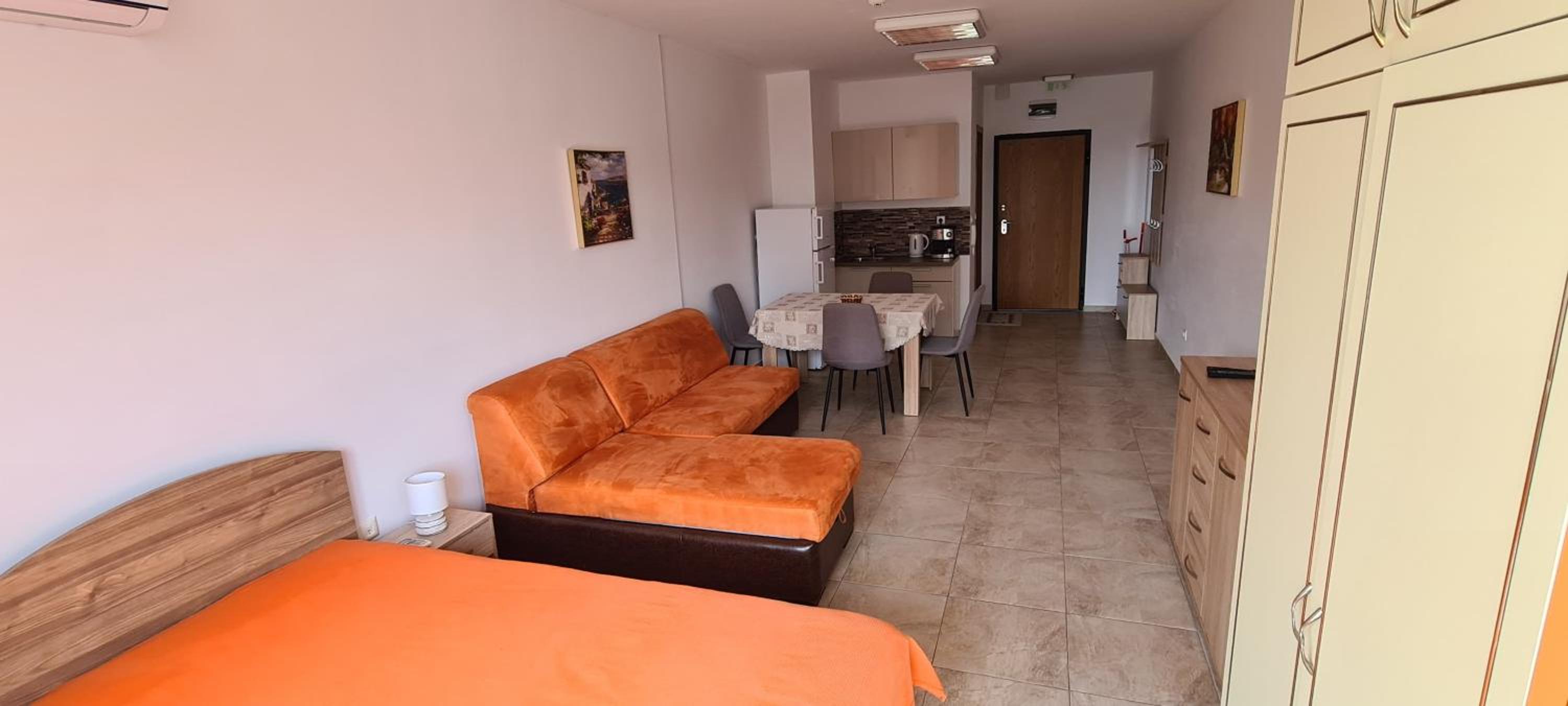 Studio Apartment ULTIMA - Super Center Burgas