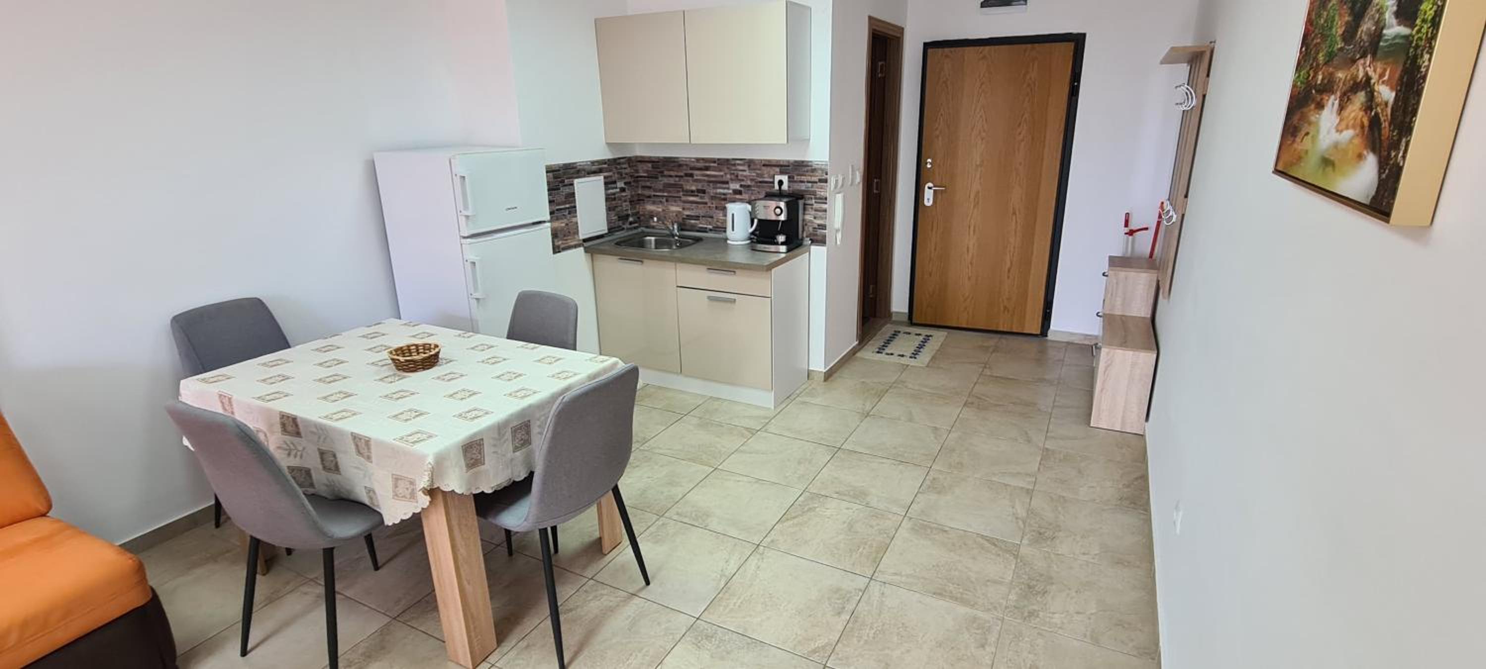 Studio Apartment ULTIMA - Super Center Burgas