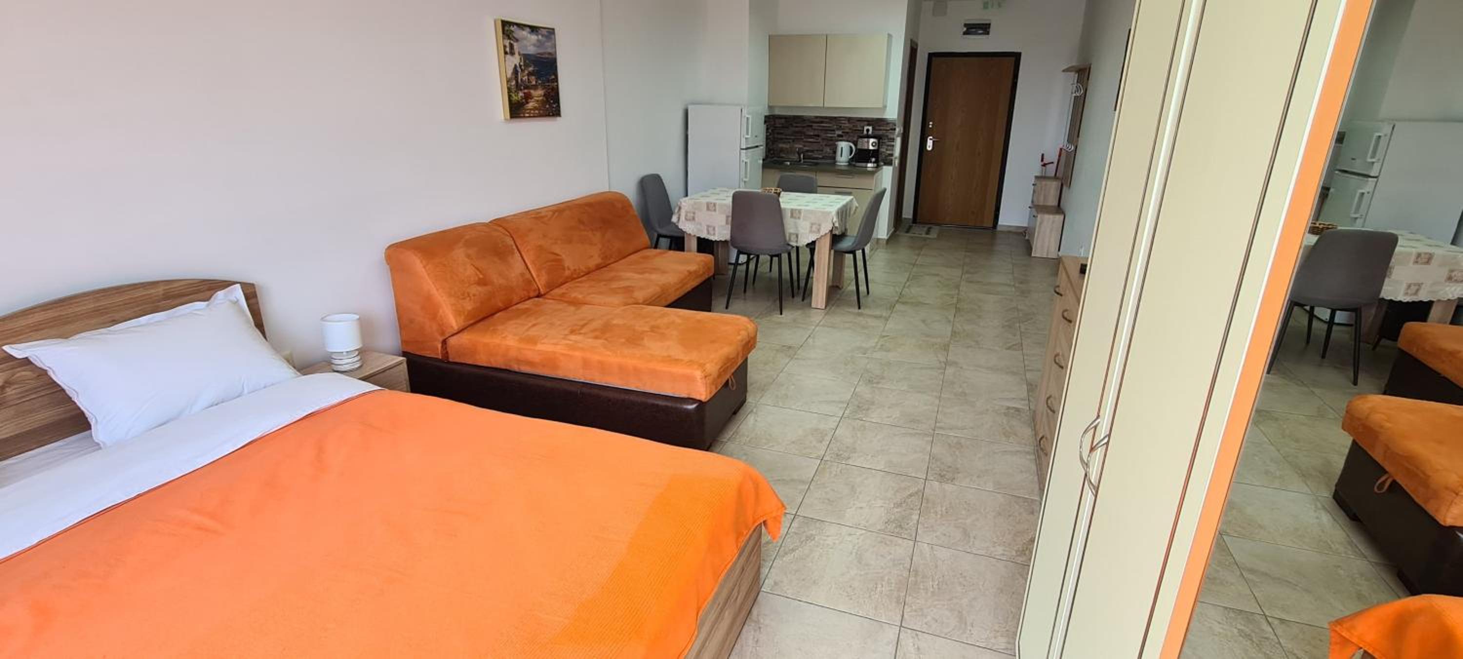 Studio Apartment ULTIMA - Super Center Burgas