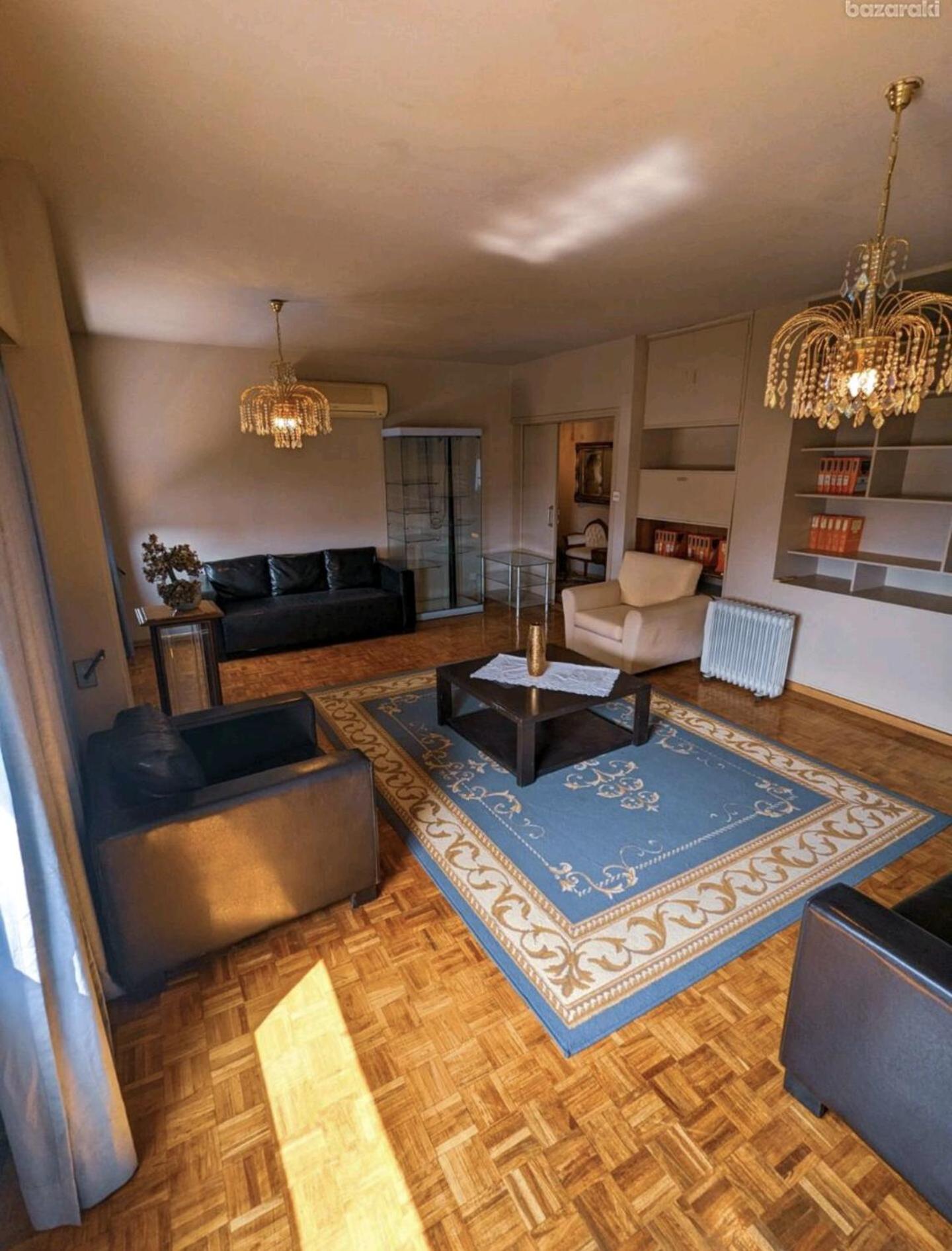 City center 3 bedroom apartment