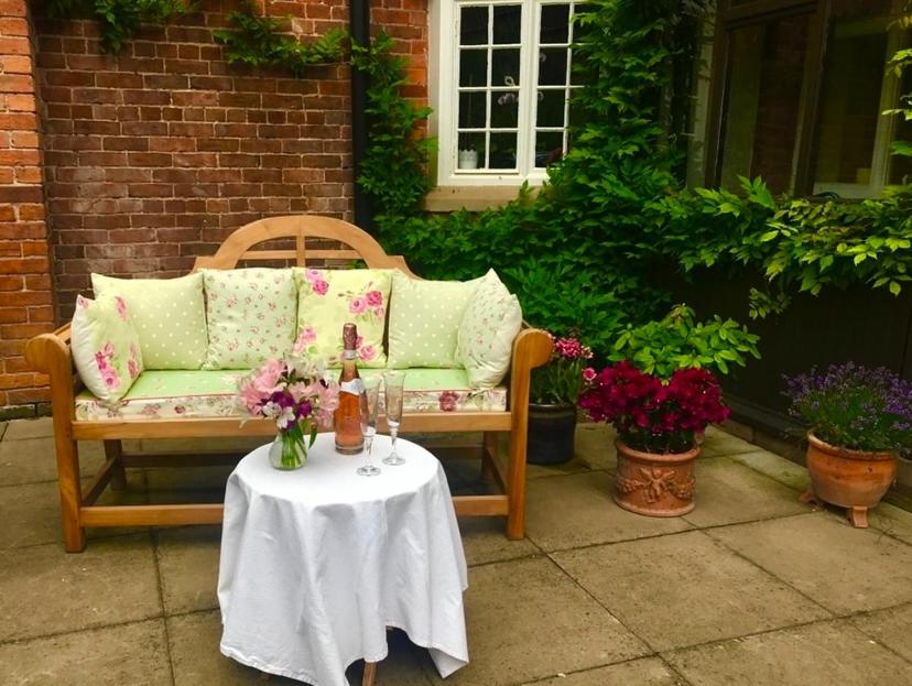 The Old Rectory - Valley View Room In Private Home
