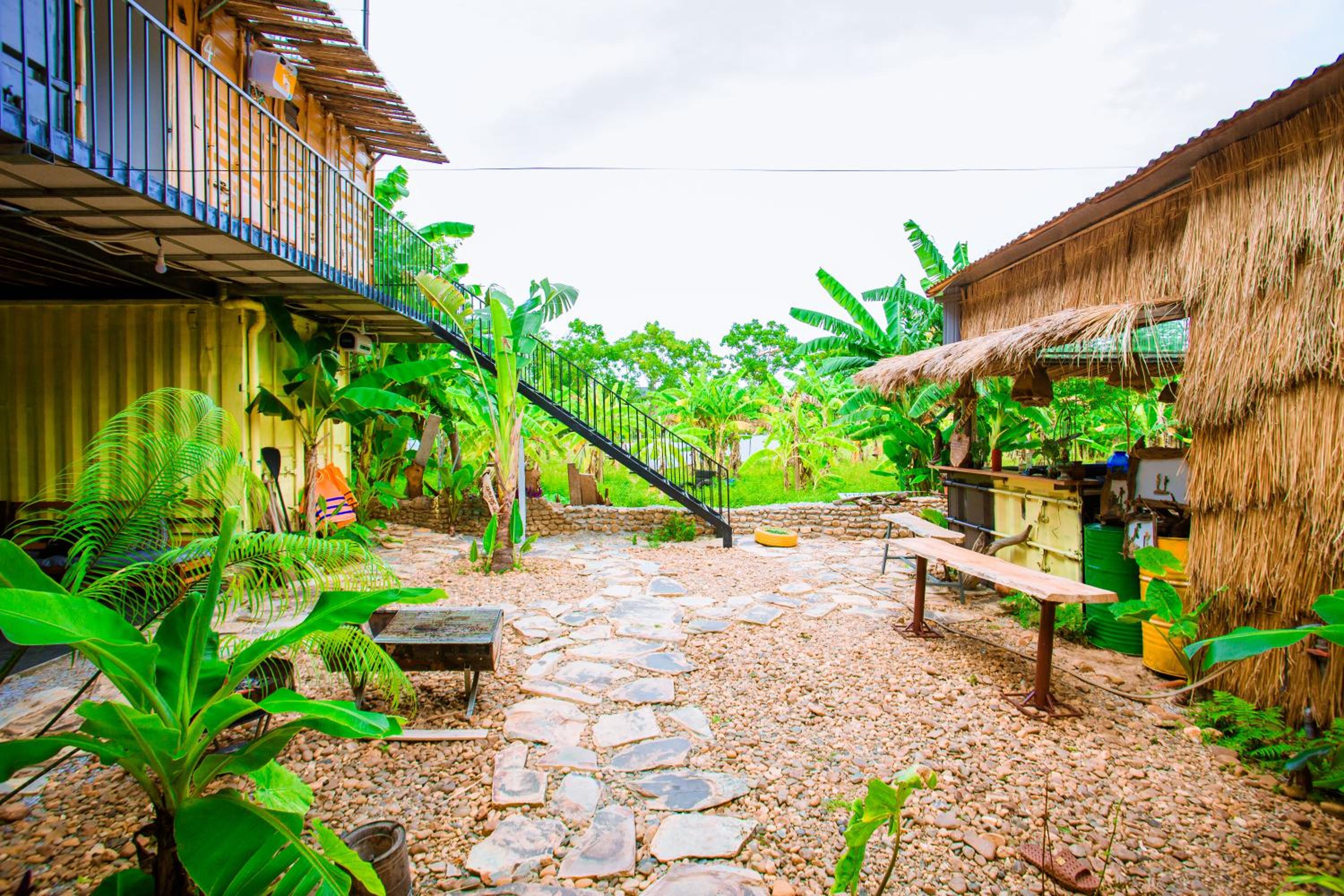 Phong Nha A Little Leaf Homestay