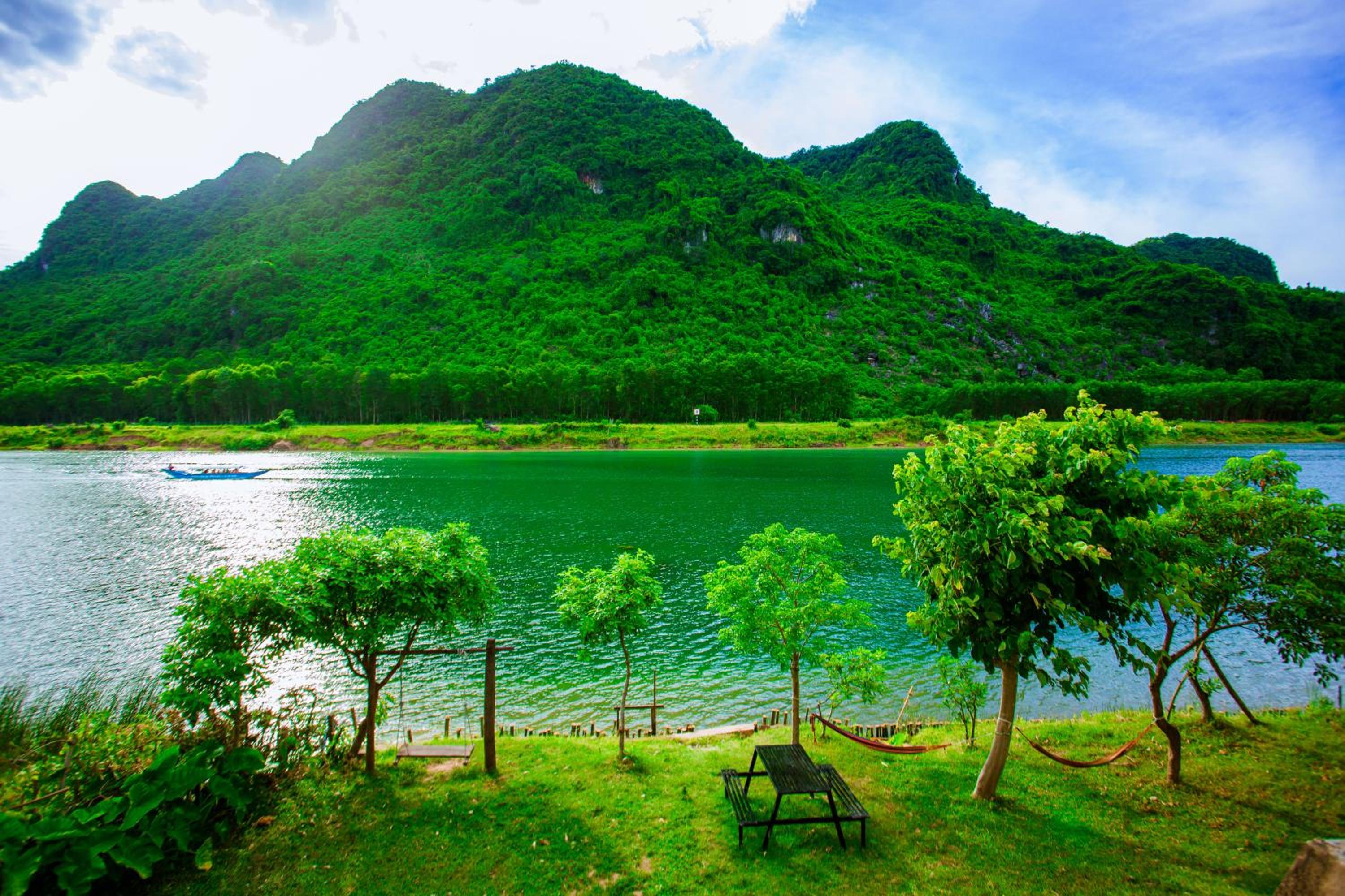 Phong Nha A Little Leaf Homestay