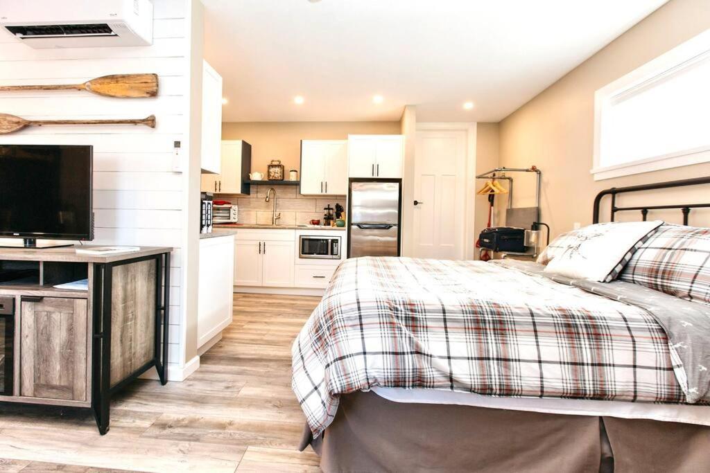 RainCoast Retreat at Shawnigan Lake!
