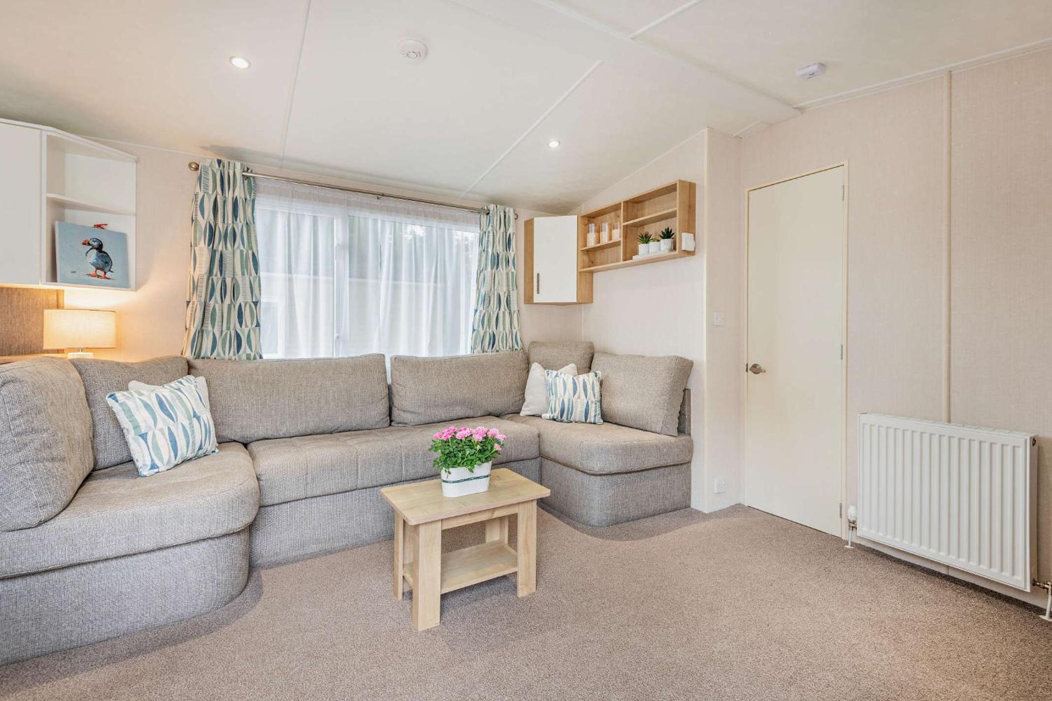 Maple Brook Lodge Sea Breeze Shorefield view 5
