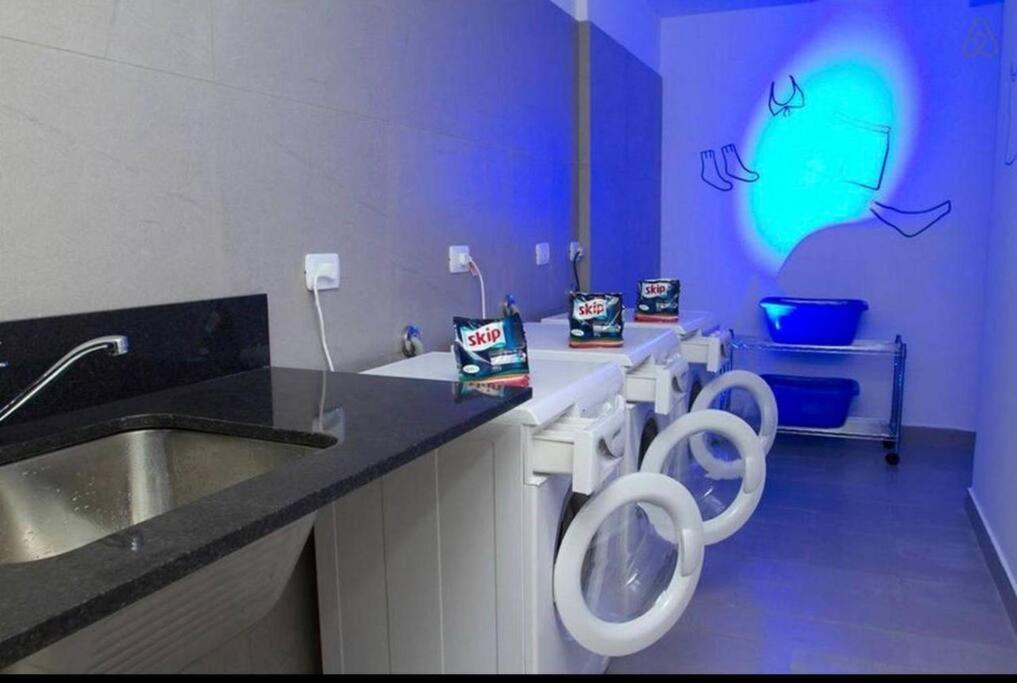 Luxury and Comfort Vizion Hollywood by Carpincho RE