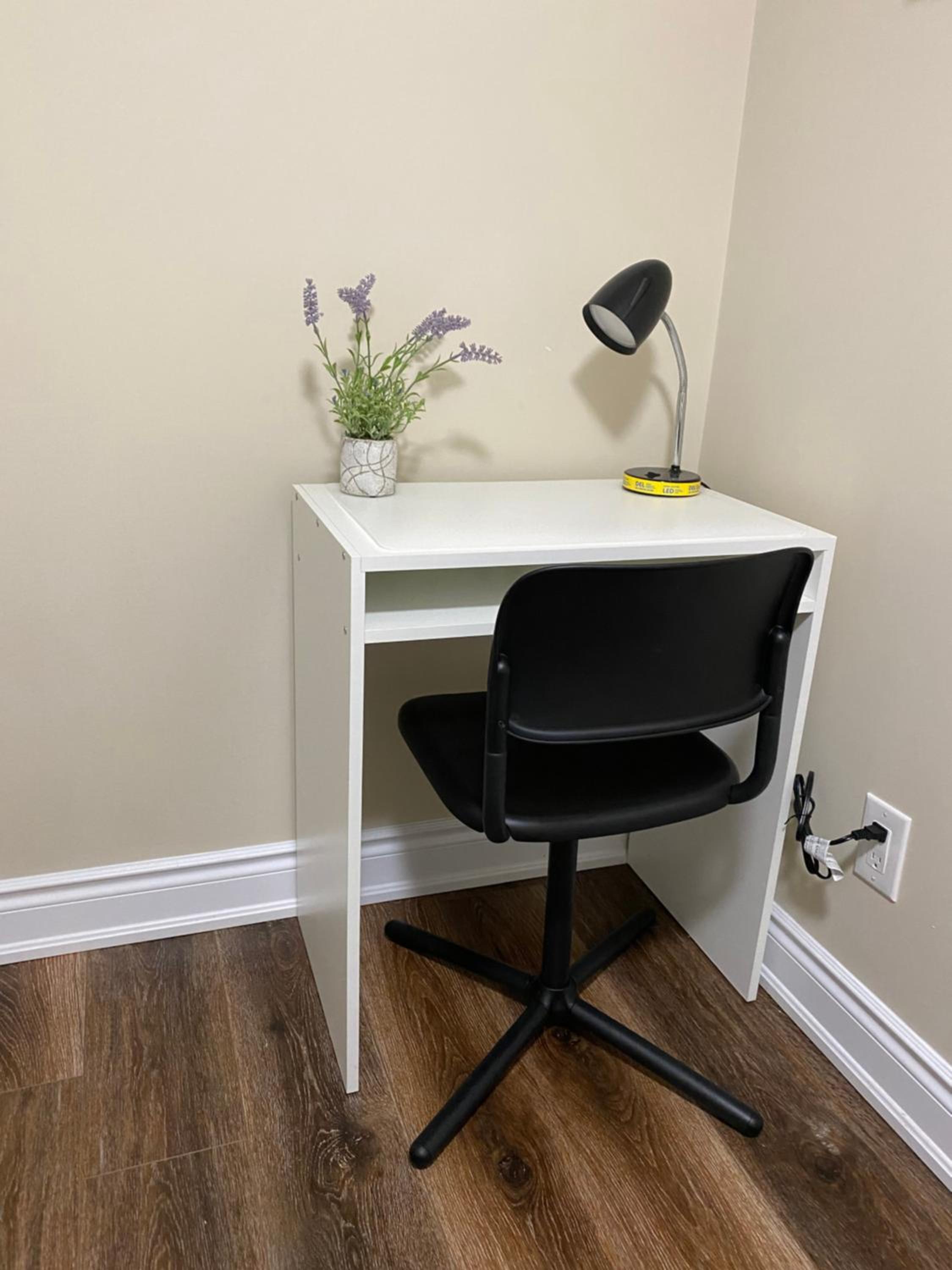 Relaxing 3 Bedroom Basement Stay